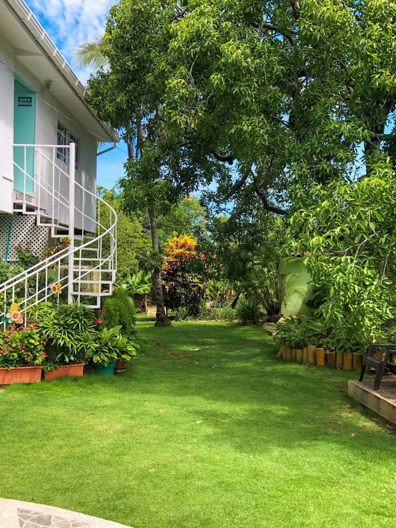 Garden in Posada Nativa Bernard Place