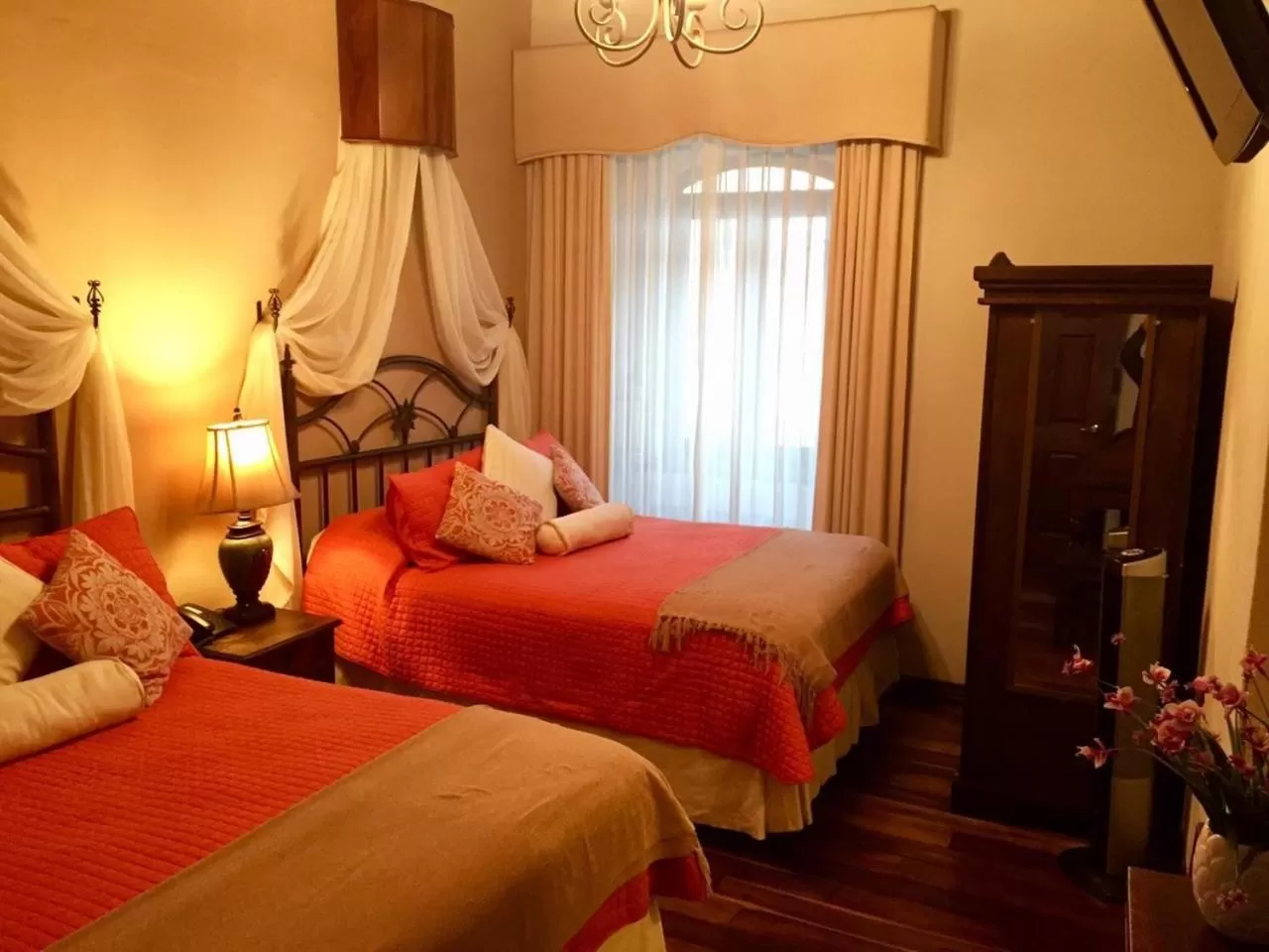 Bed in Hotel La Catedral