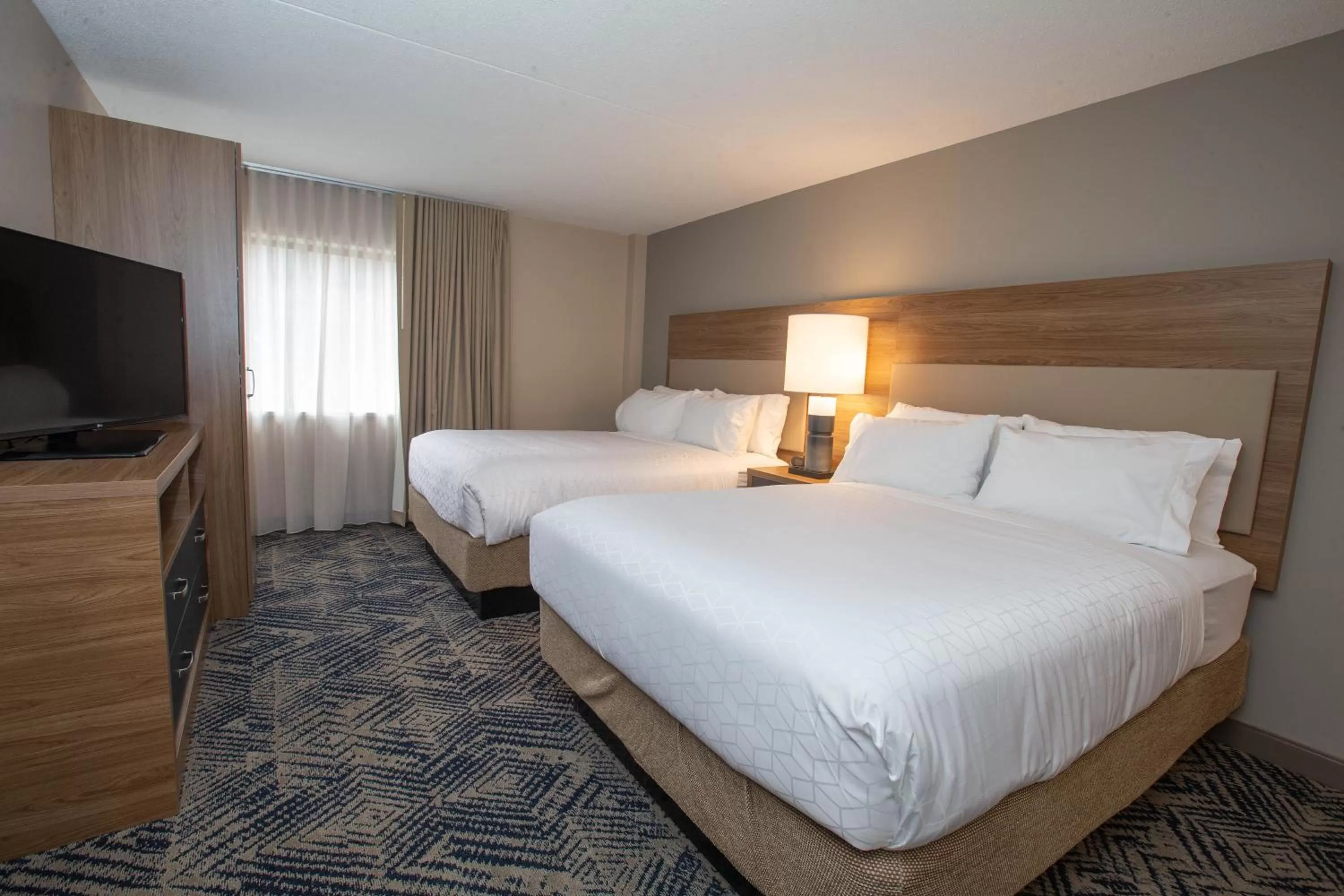 Bedroom, Bed in Candlewood Suites - Cleveland South - Independence by IHG