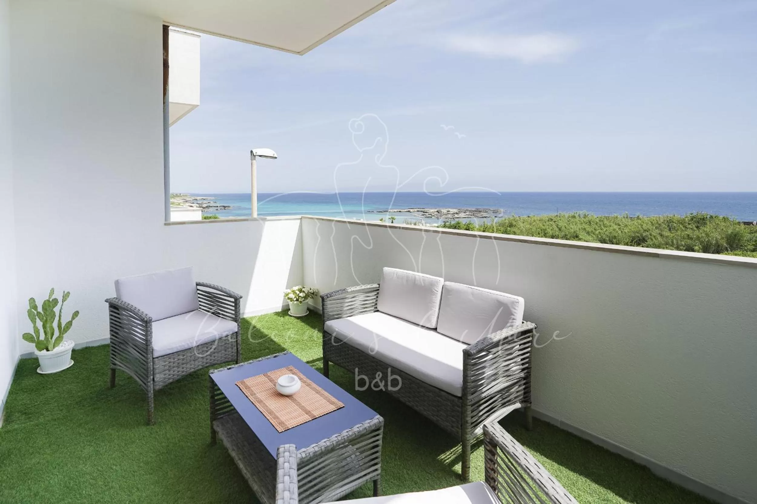 Day in Balconi sul mare