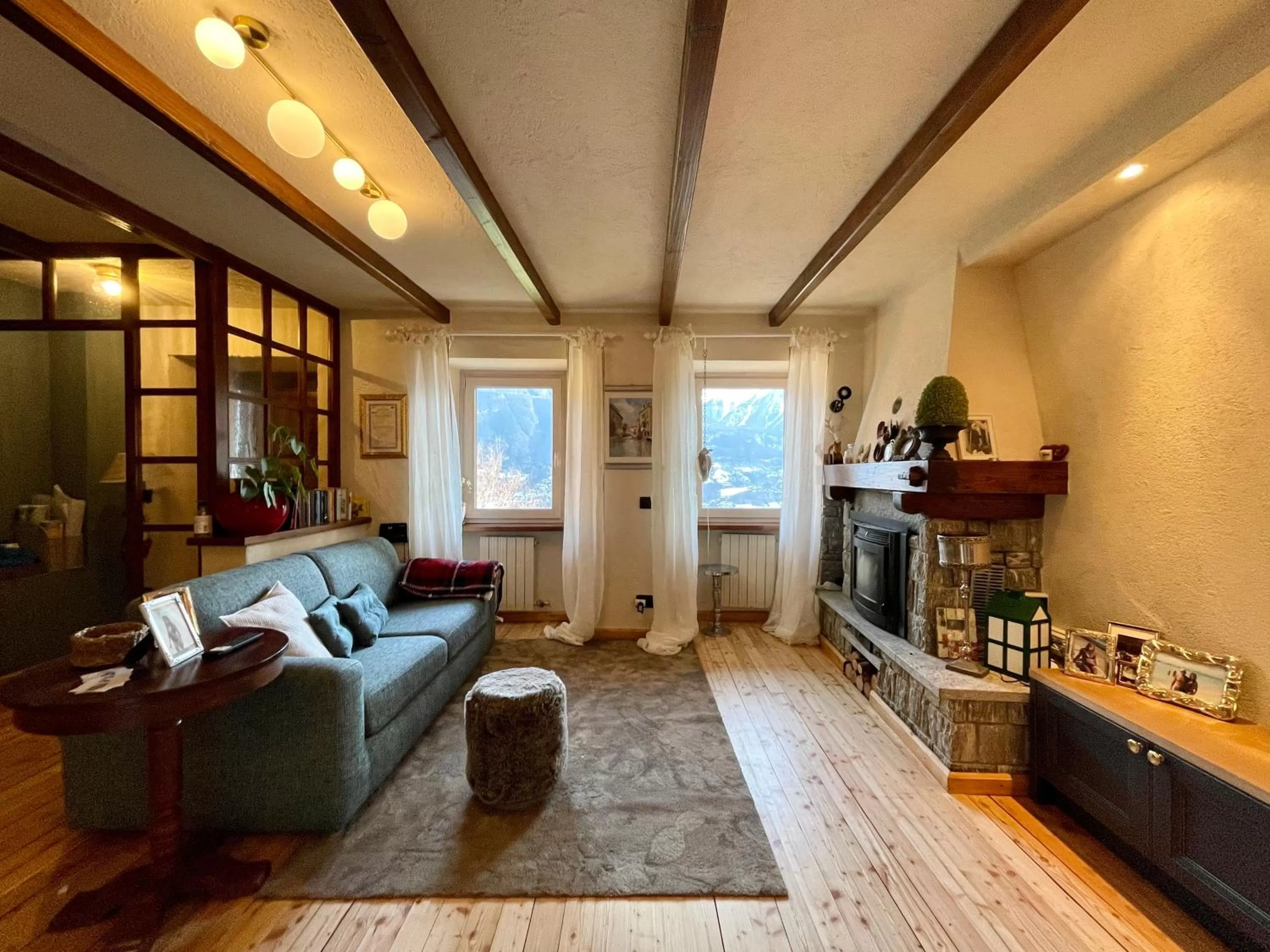 Living room, Seating Area in Grand Rive