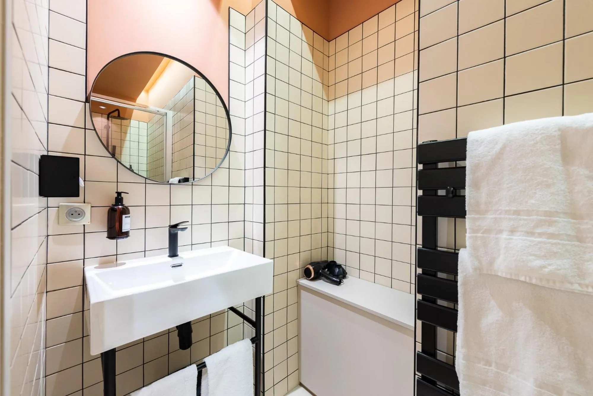 Bathroom in Florella Croisette Apartment