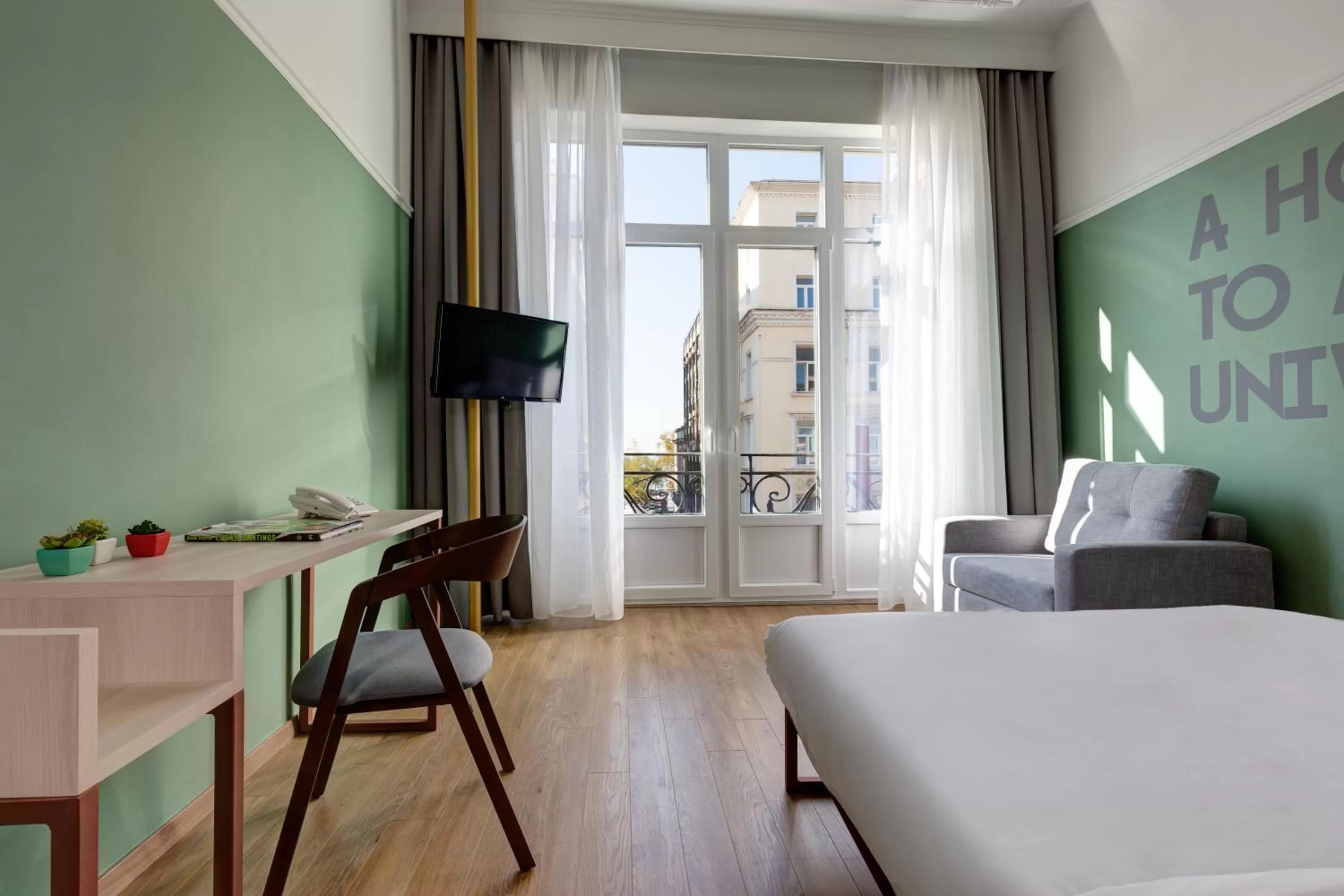 Day, Bed in Colors Urban Hotel Thessaloniki