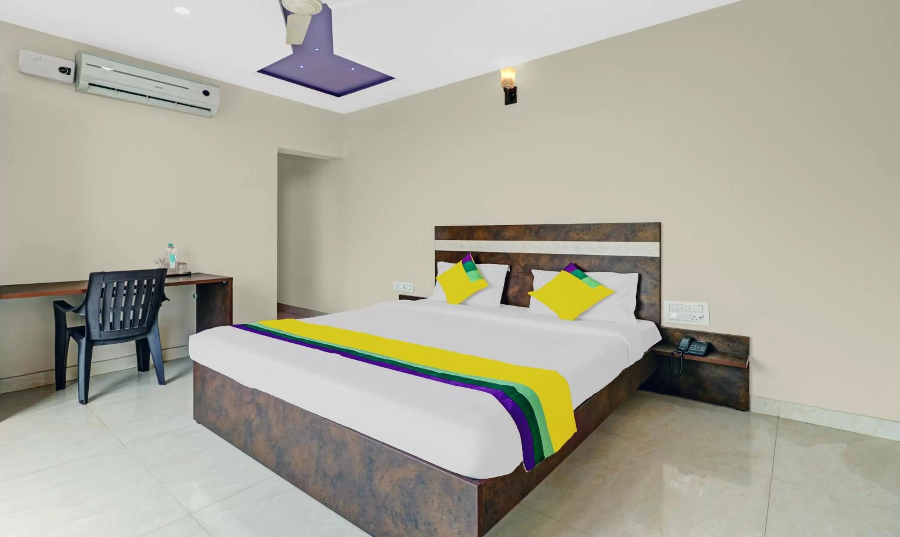Bedroom, Bed in Itsy Hotels Kattari Komforts, Chikmagalur