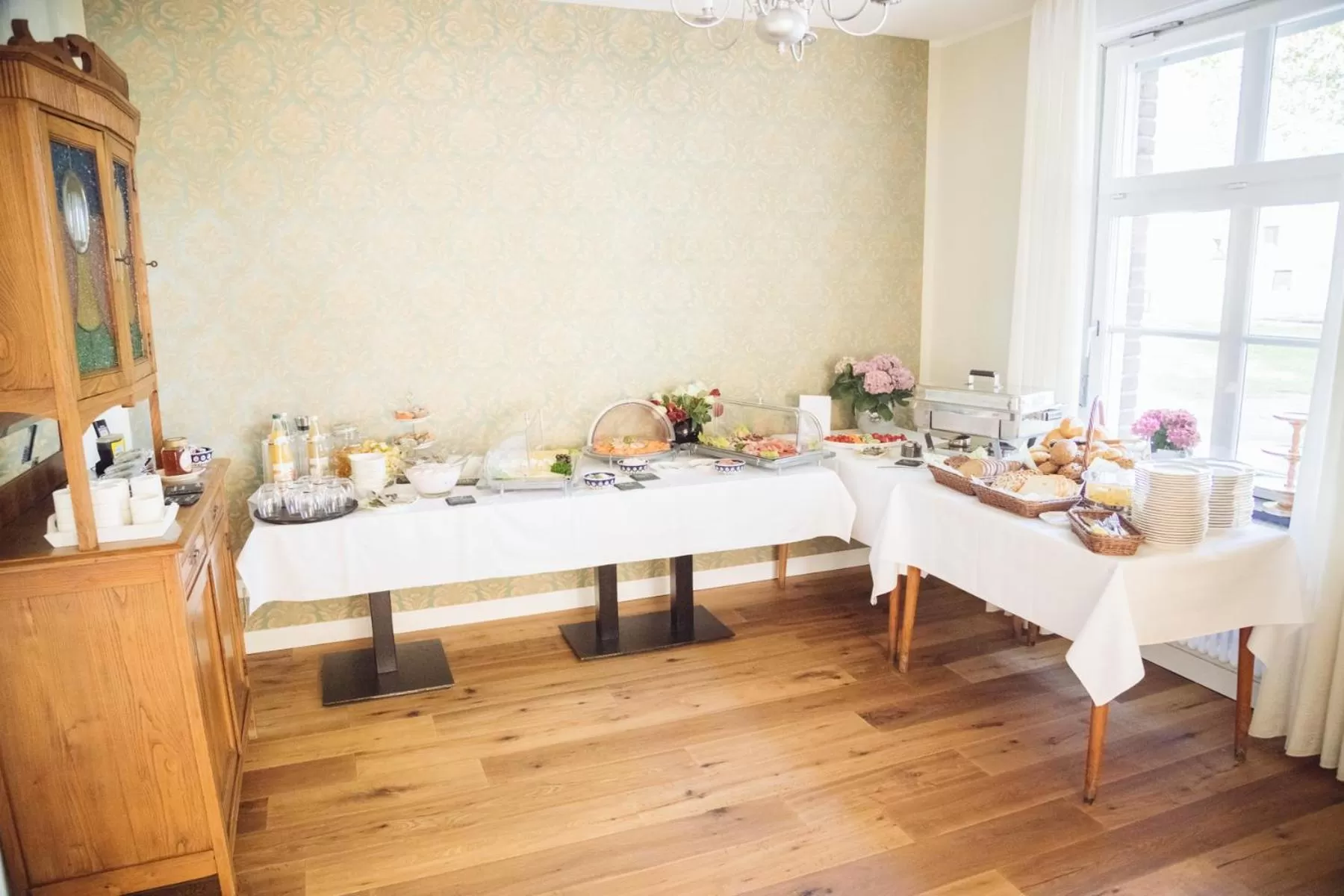 Restaurant/places to eat in Altes Pfarrhaus