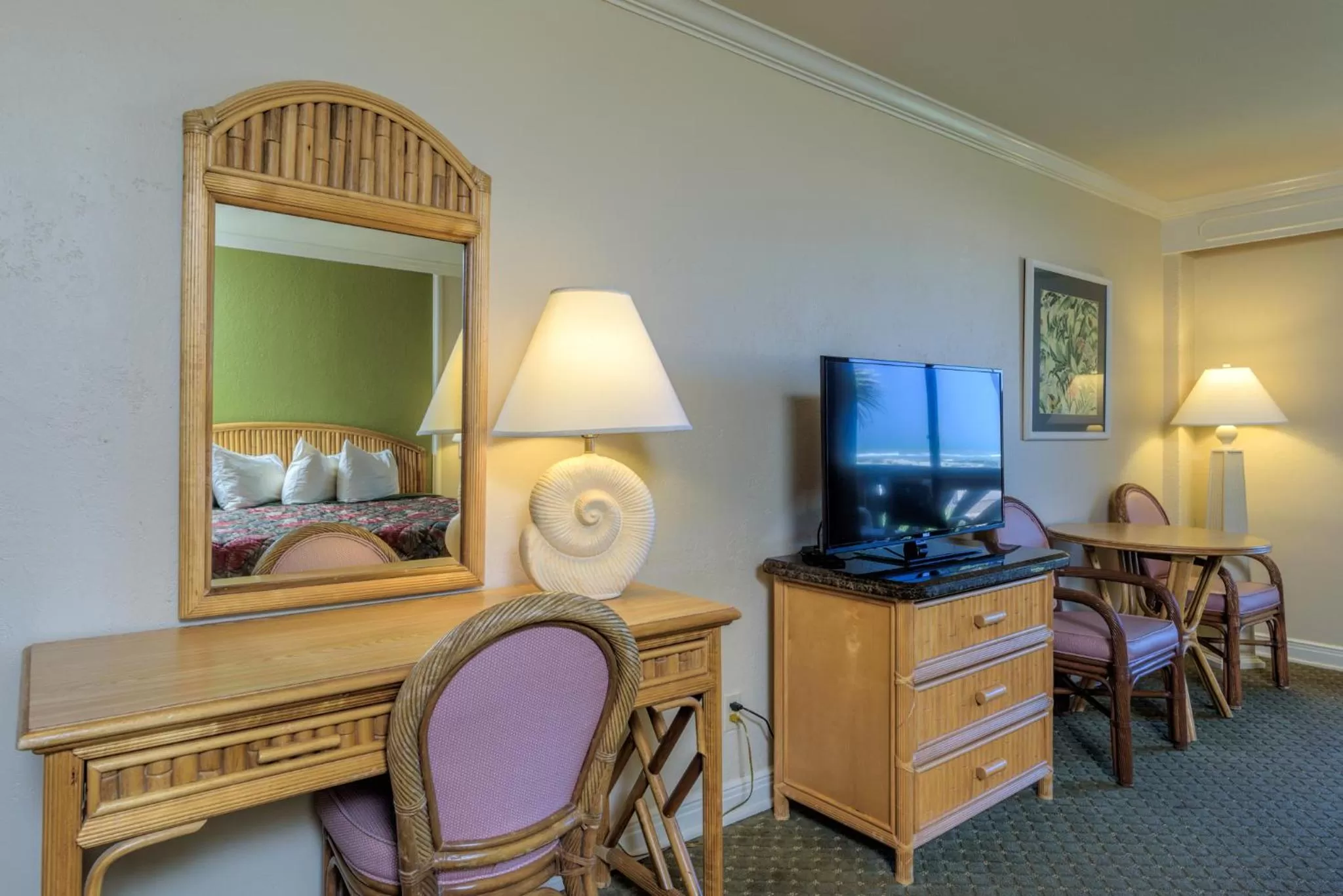 TV and multimedia in Isla Grand Beach Resort