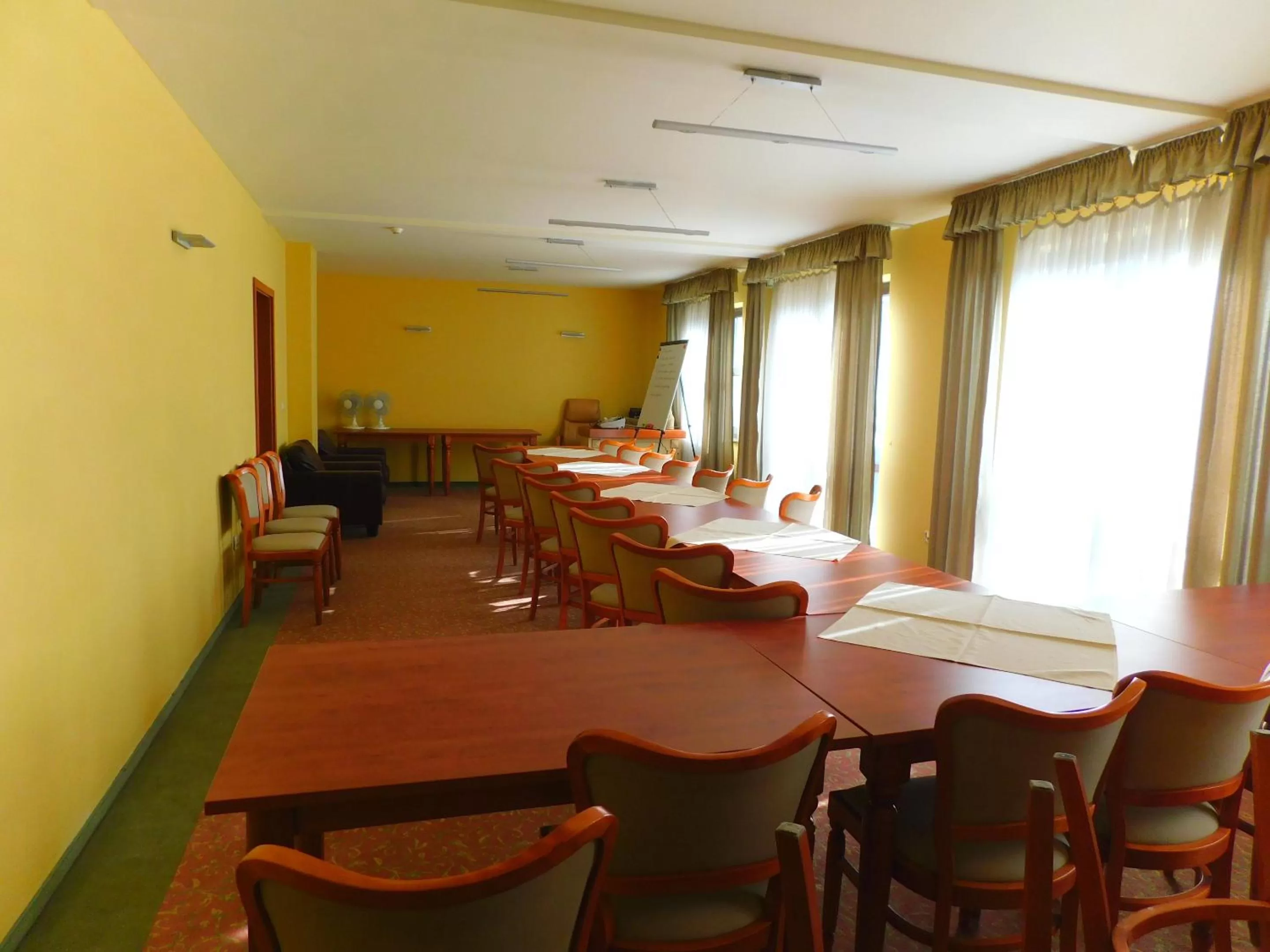 Banquet/Function facilities in Hotel Piast