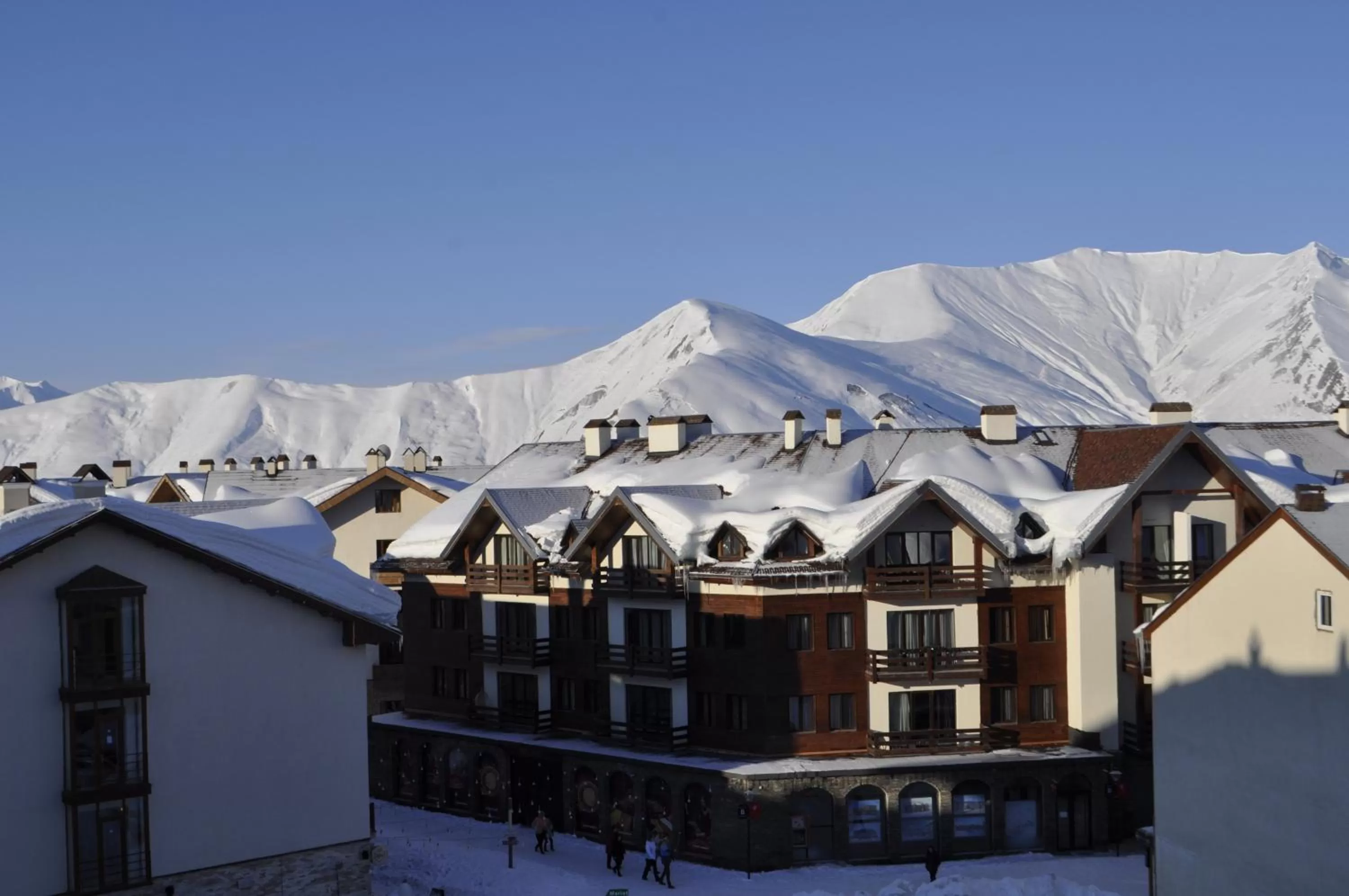 Winter in Frozen View New Gudauri