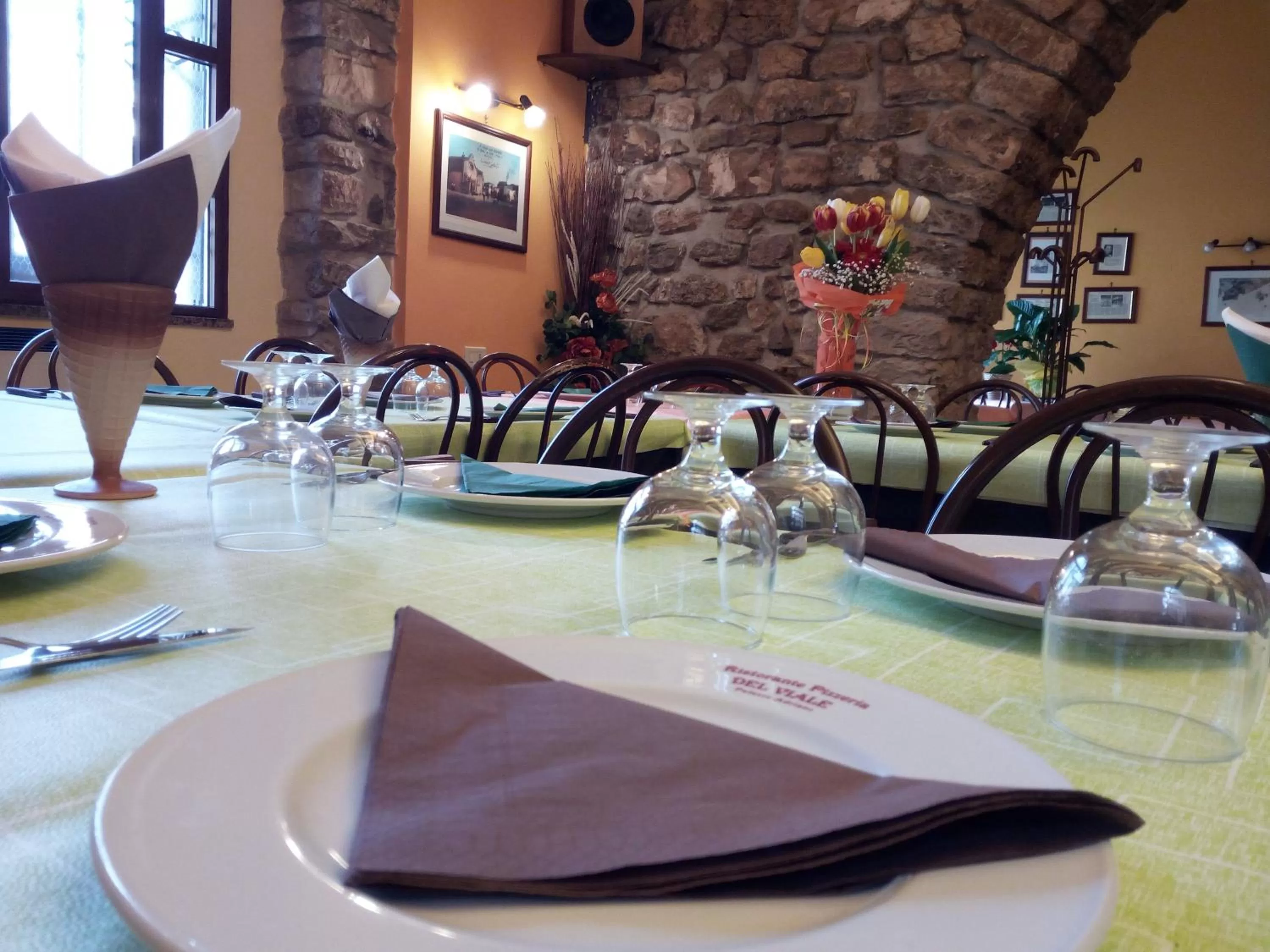 Restaurant/places to eat in Albergo Ristorante Pizzeria Del Viale