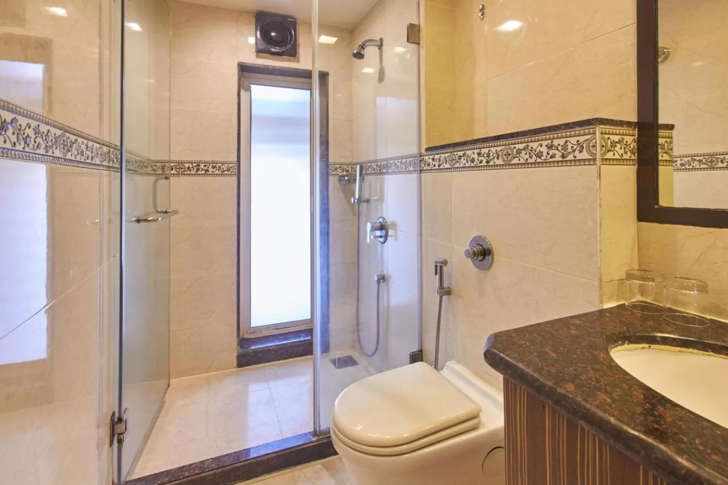 Shower in Residency Sarovar Portico