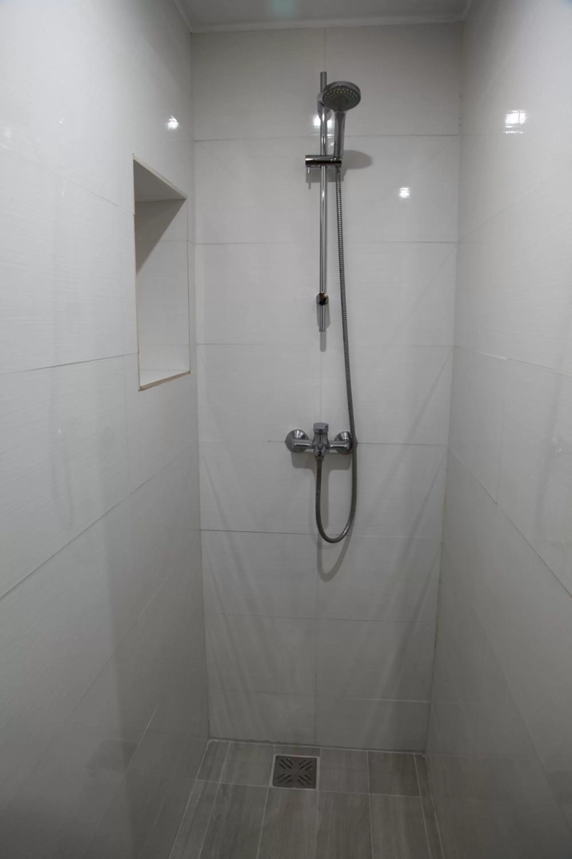 WINE & ROSE BOUTIQUE HOTEL