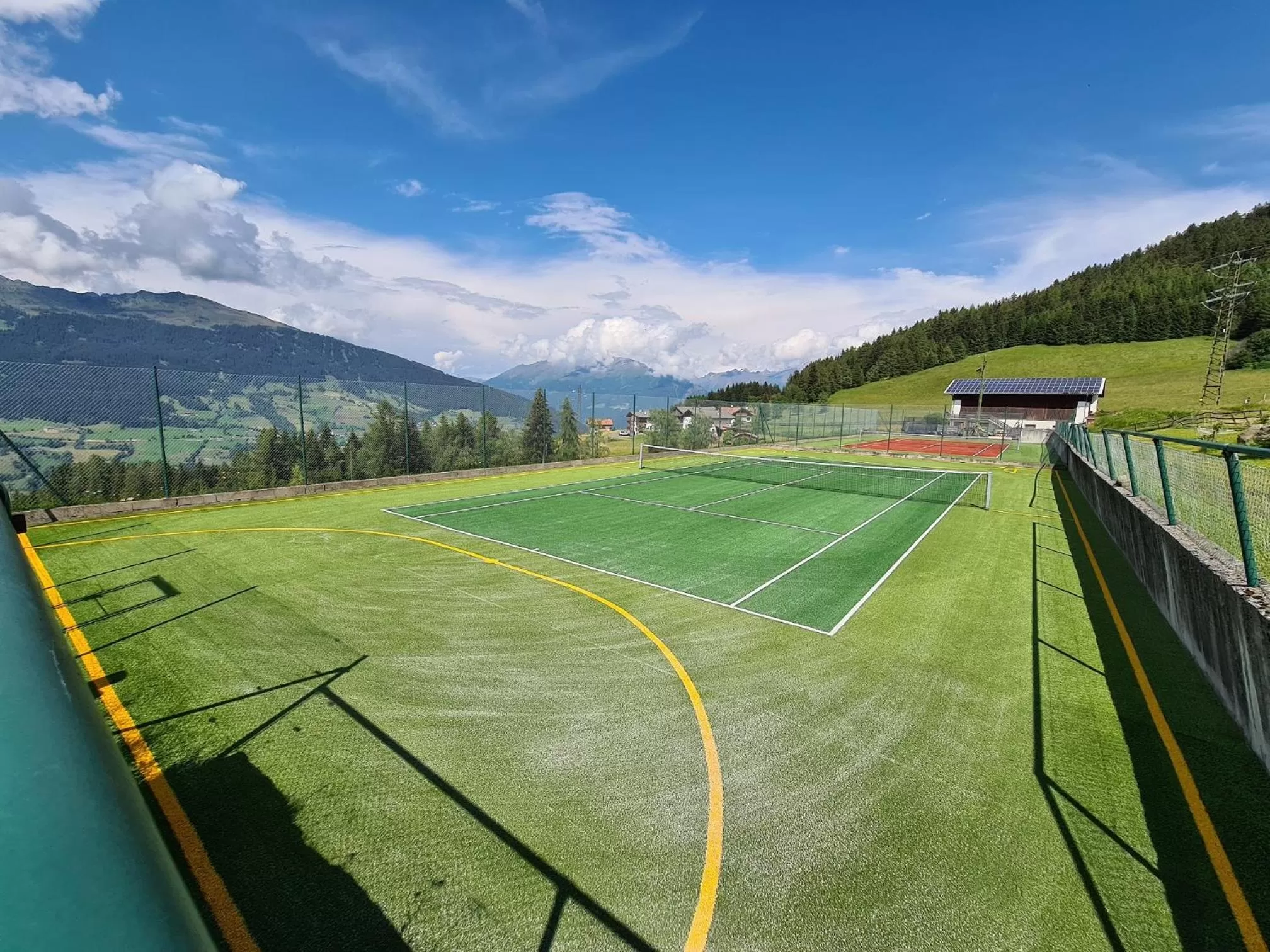 Tennis court in Sporthotel Kalcherhof