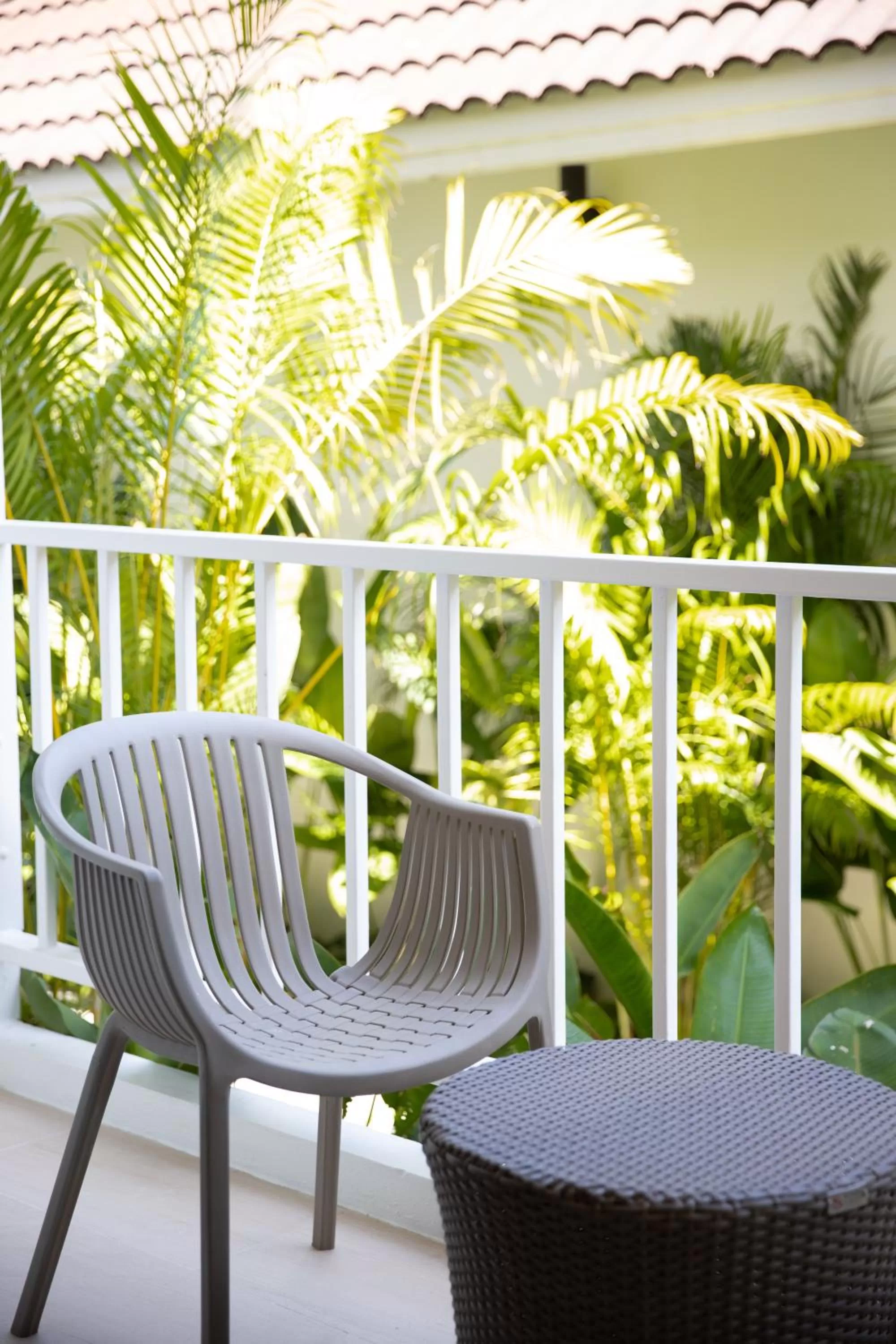 Balcony/Terrace in VAYNA Boutique Koh Chang