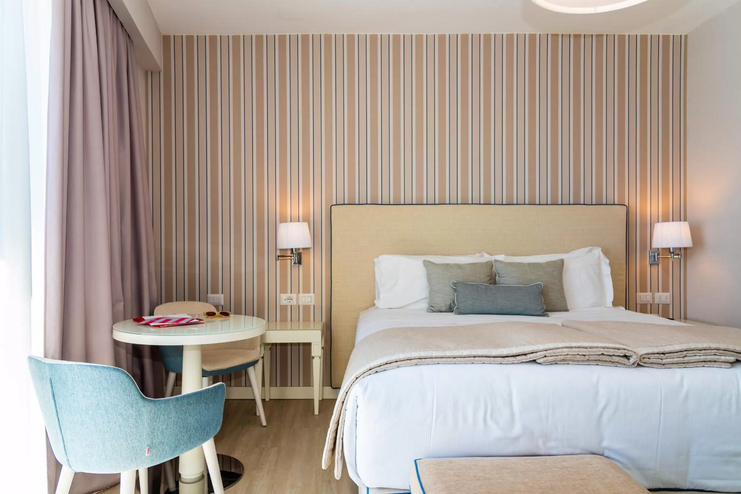 Photo of the whole room, Bed in Hotel Plaza