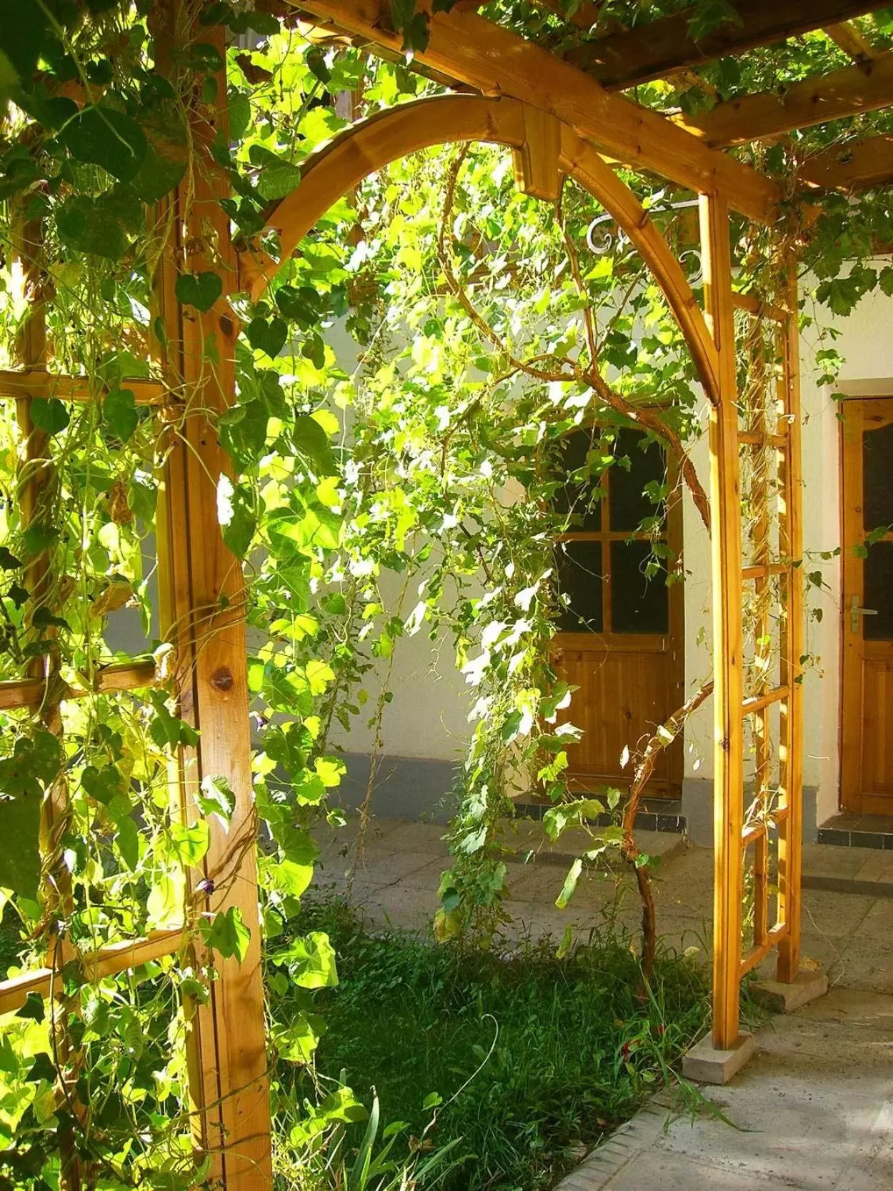 Facade/entrance in Jahongir