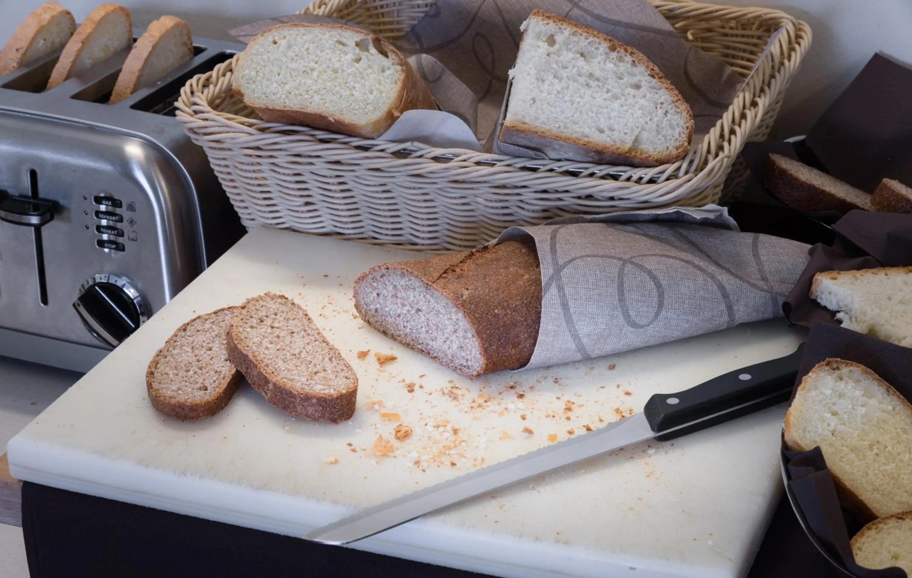 Food and drinks in Hotel Montebello