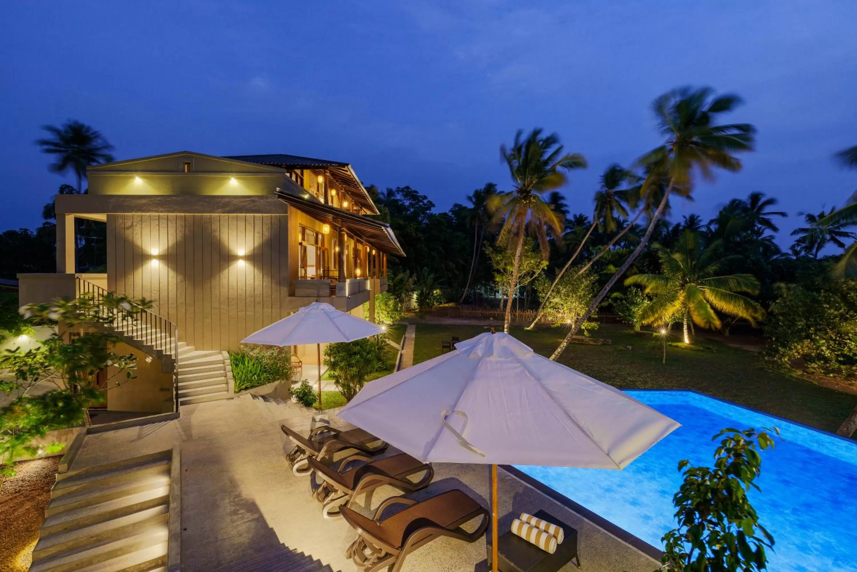 Property building in Kiss Blossom