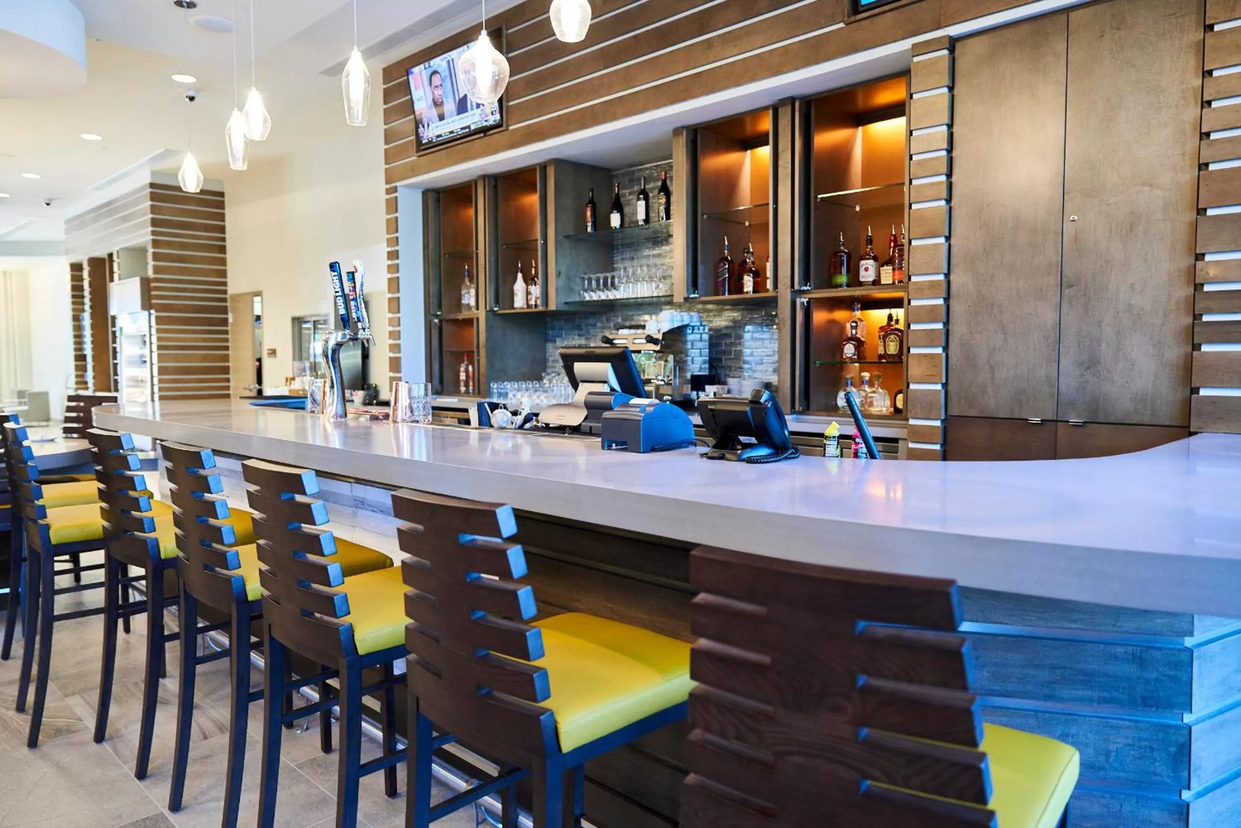 Restaurant/places to eat in EVEN Hotel Miami - Airport by IHG