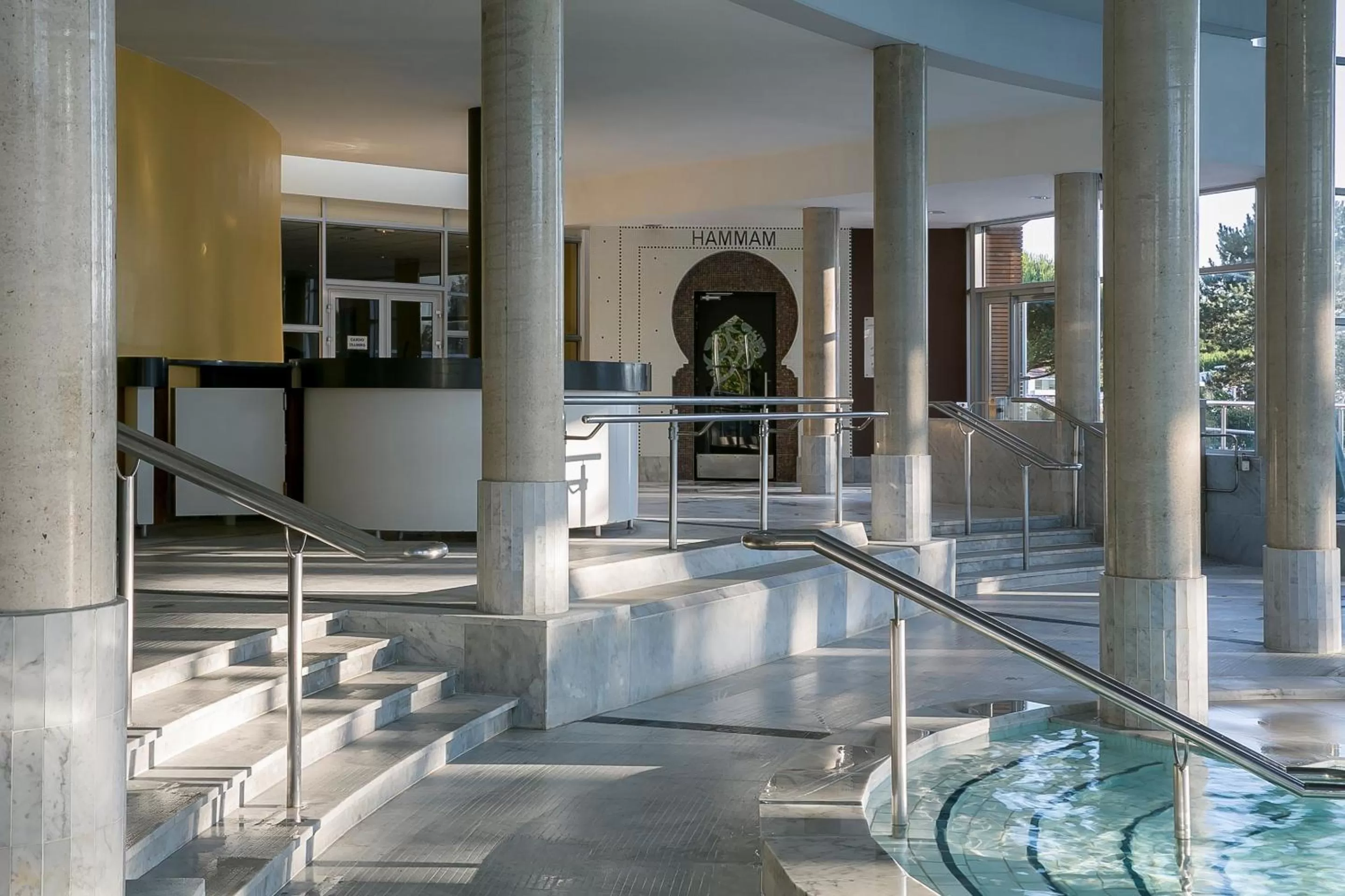 Spa and wellness centre/facilities in Best Western Hotel Sourcéo