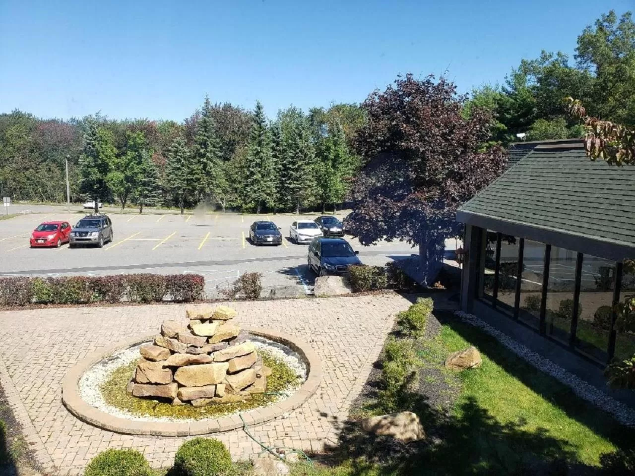 Parking in Chateau Resort & Conference Center