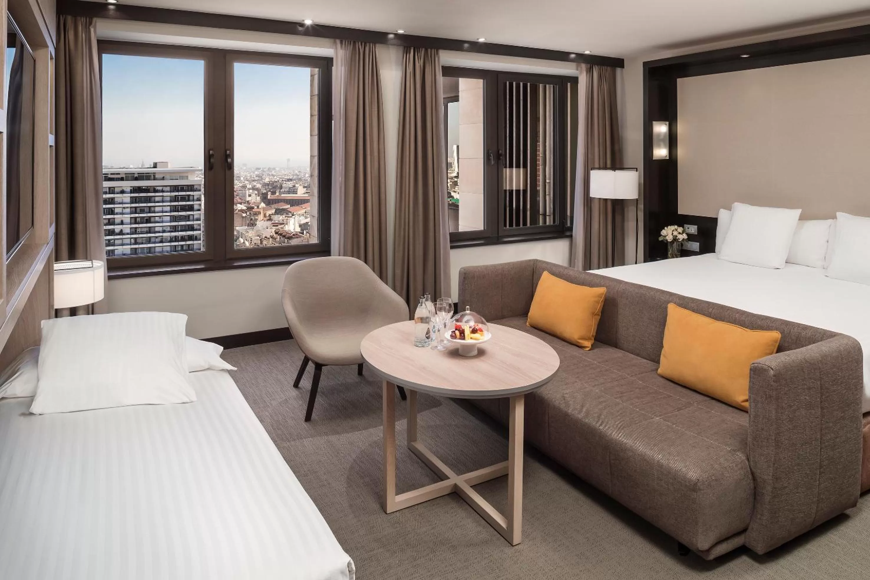 Bed in Melia Barcelona Sarriá