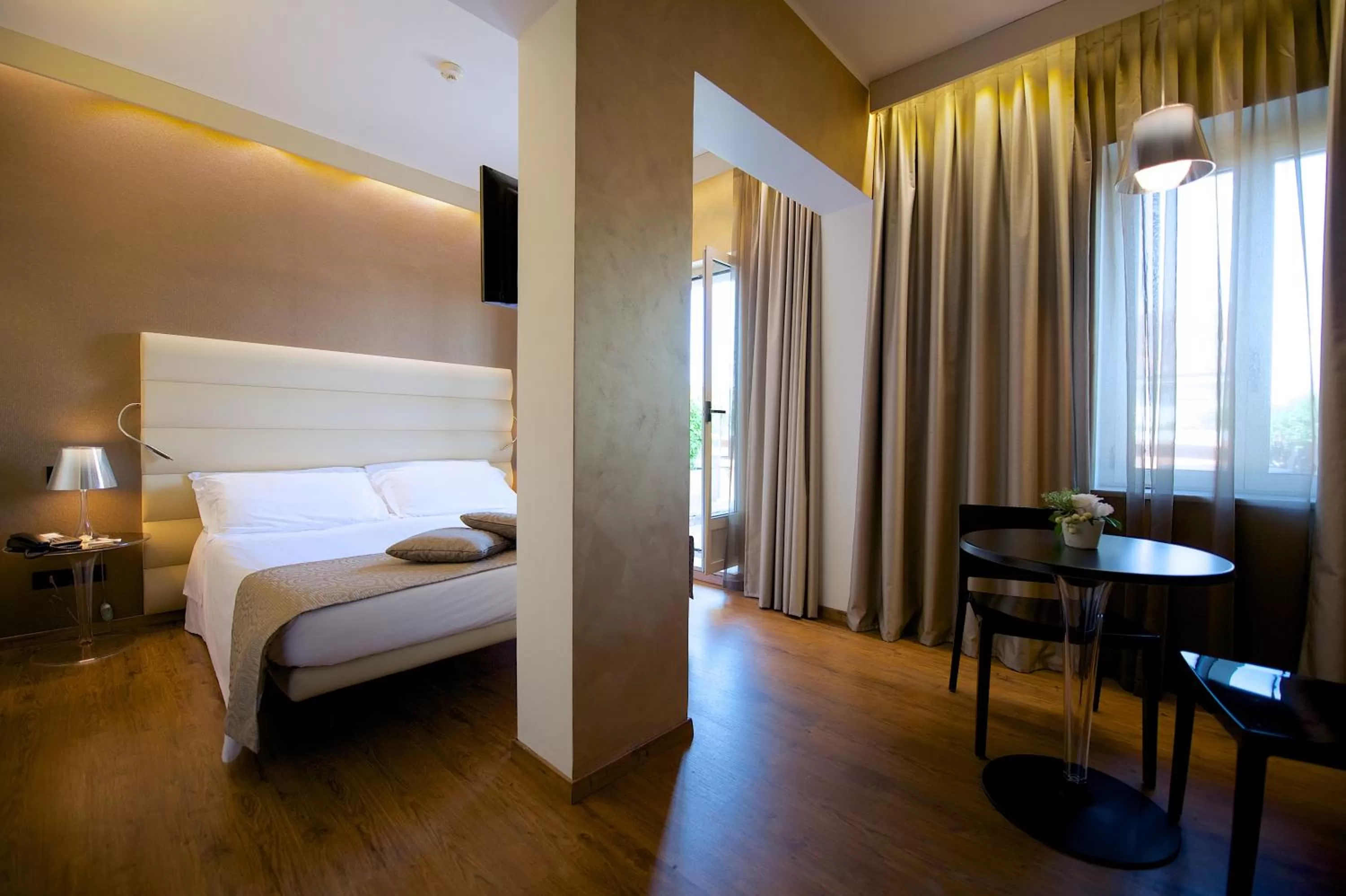 Bedroom, Bed in Best Western Hotel Luxor