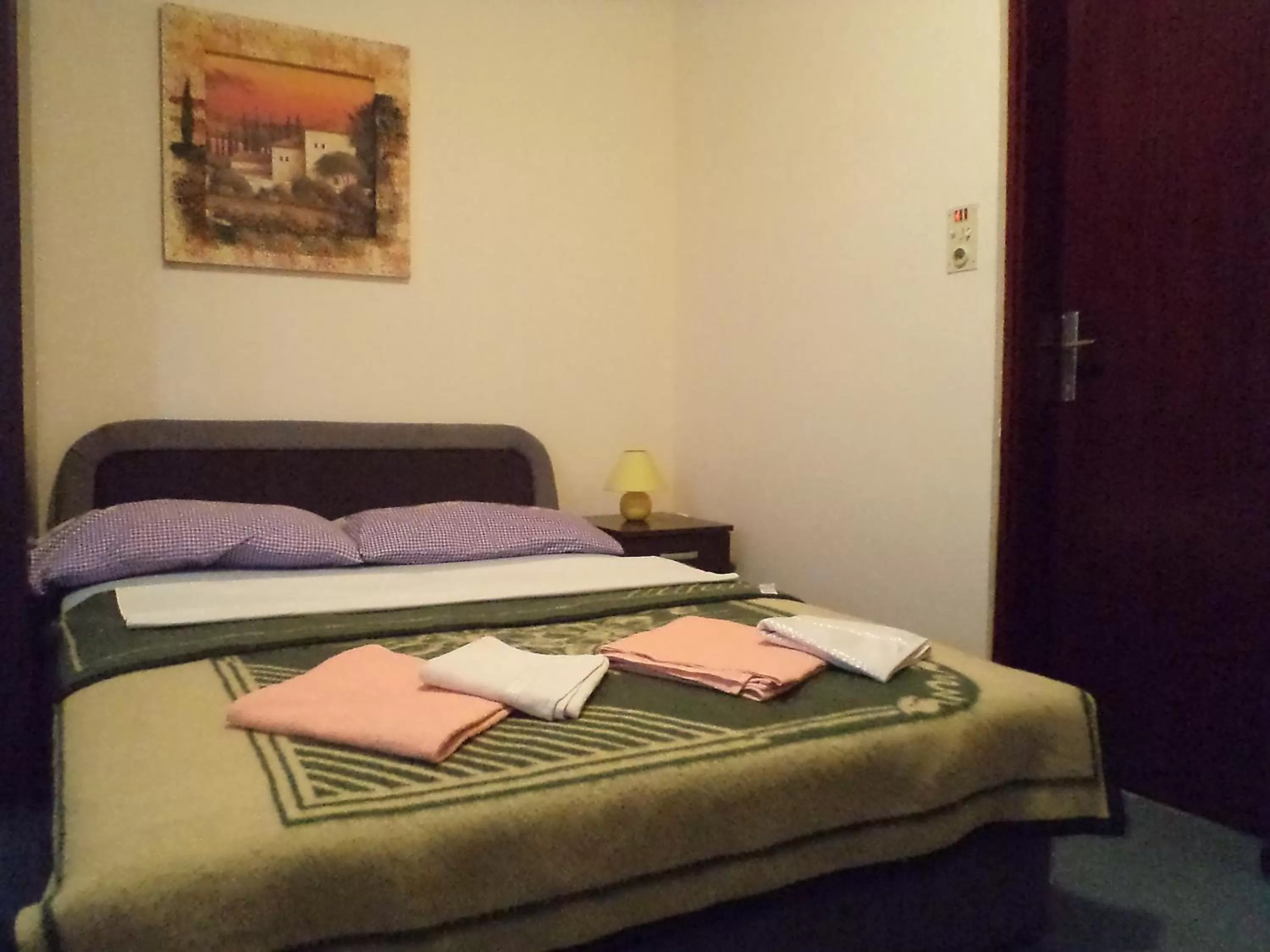 Bed in Hotel Le Village