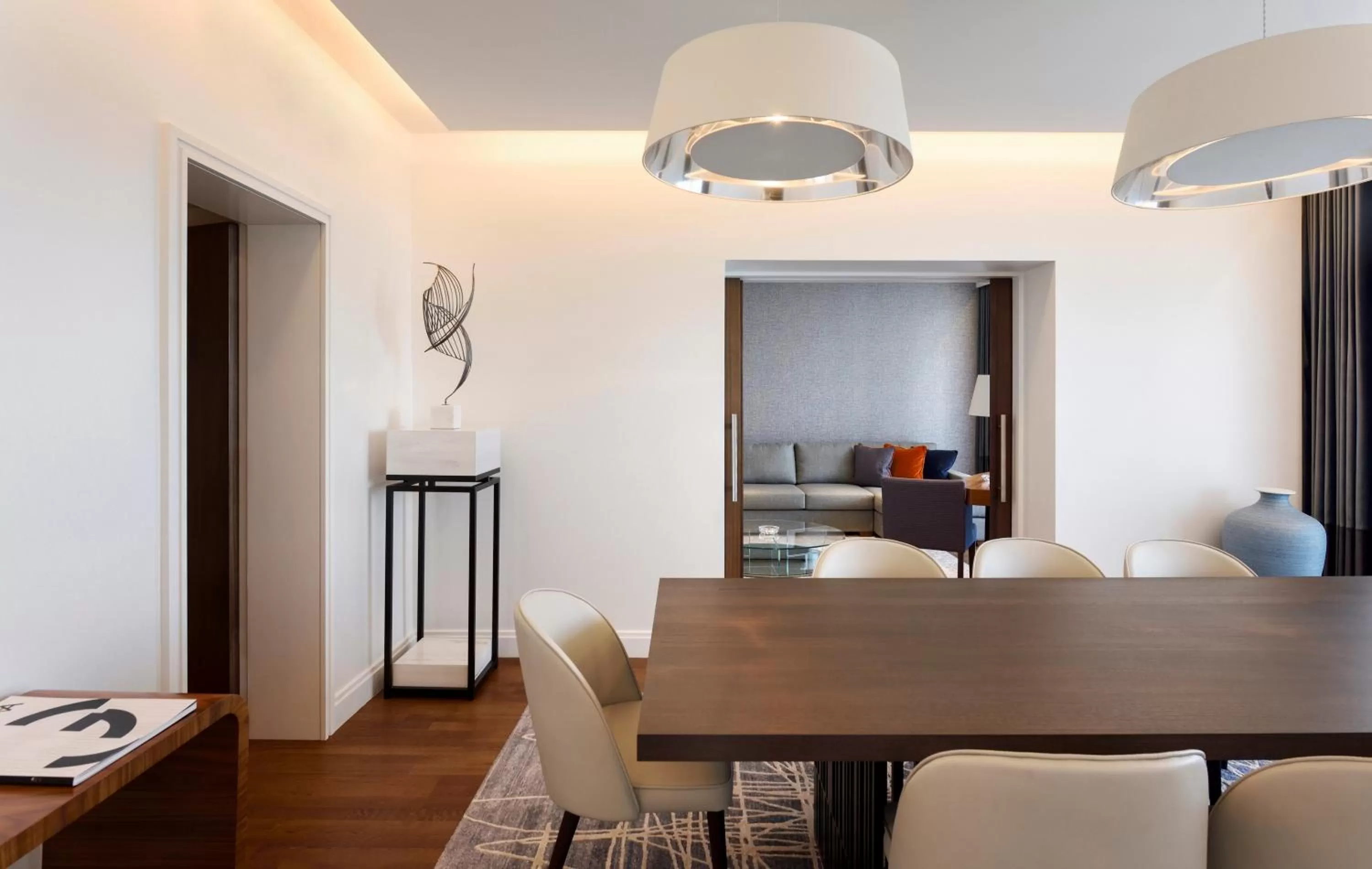 Seating area in Makedonia Palace