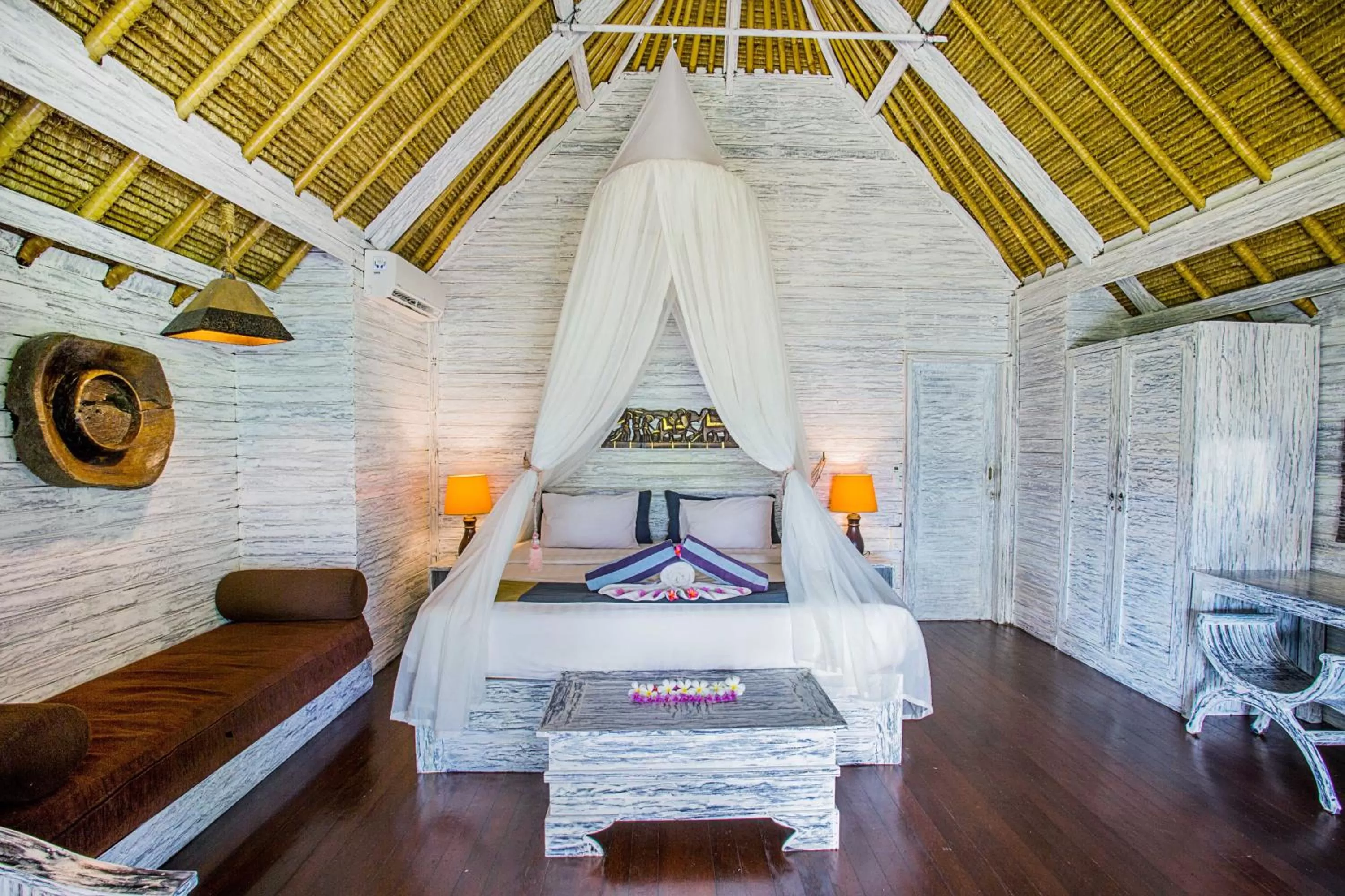 Bed in Bay Shore Huts