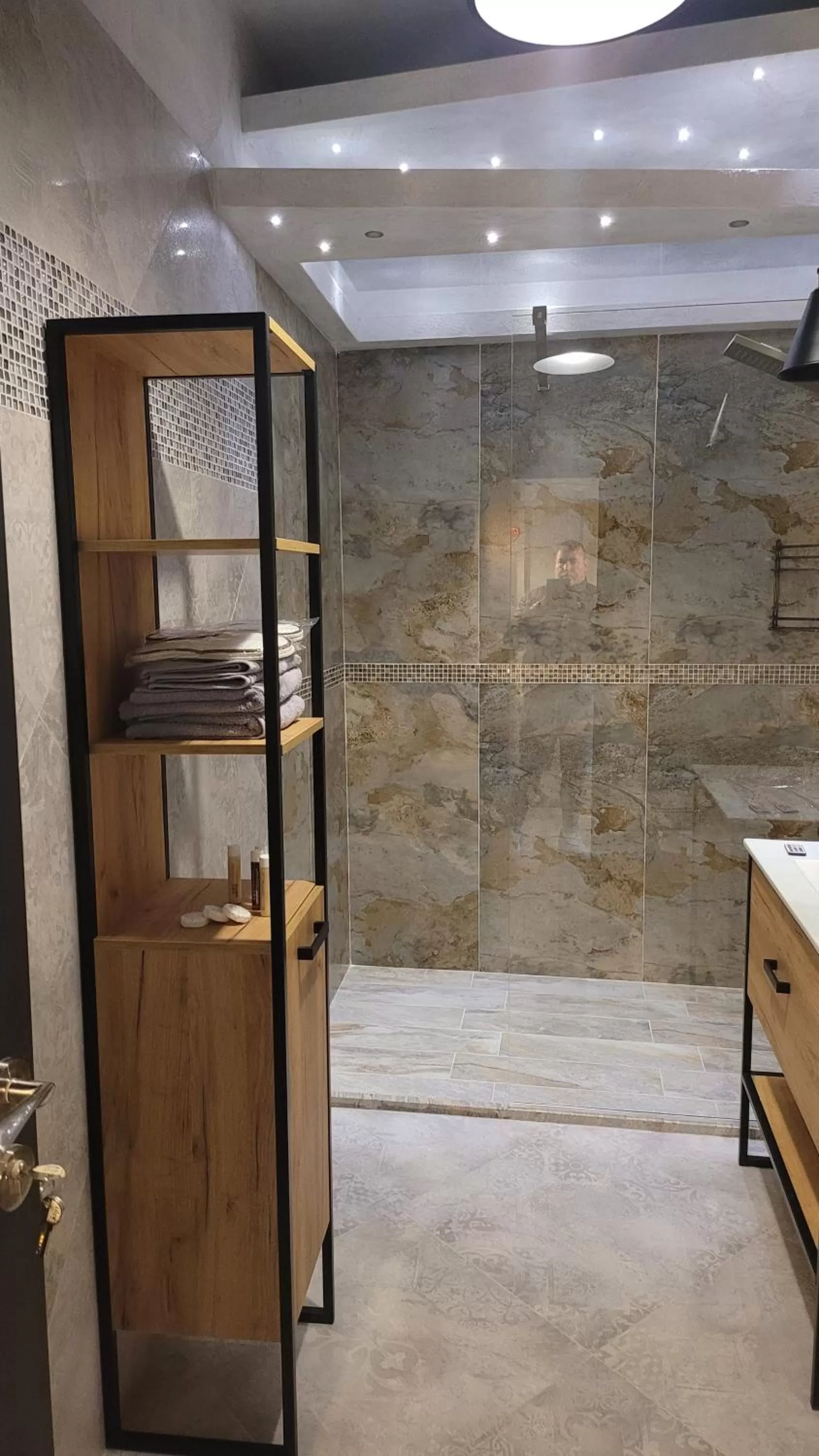 Shower in Terrace Suites Iasi