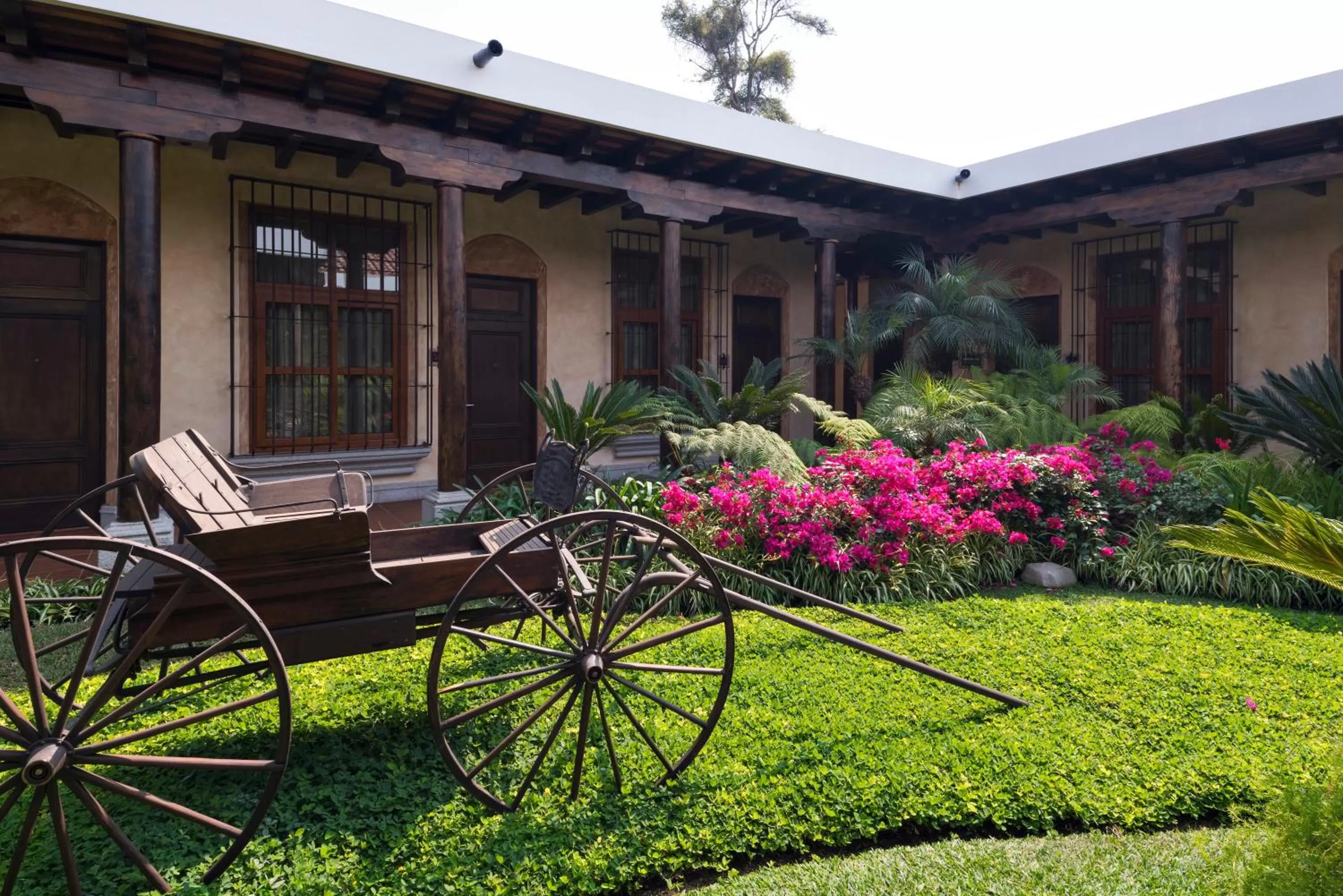 Patio in Camino Real Antigua