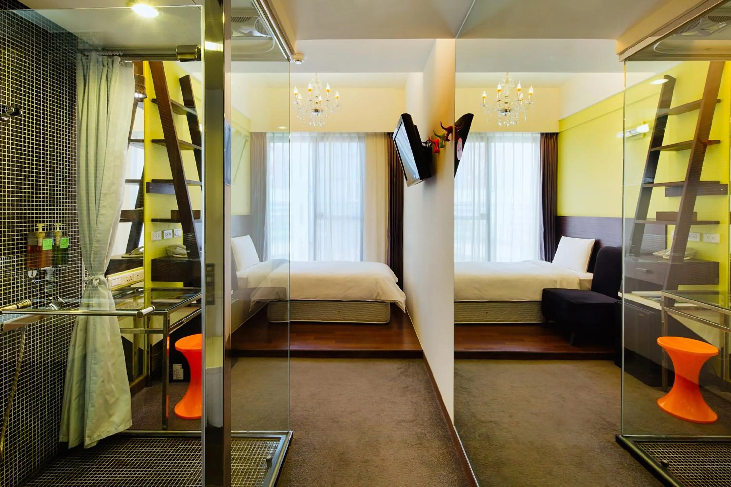 Bathroom, Bed in Hotel Les Champs Hualien