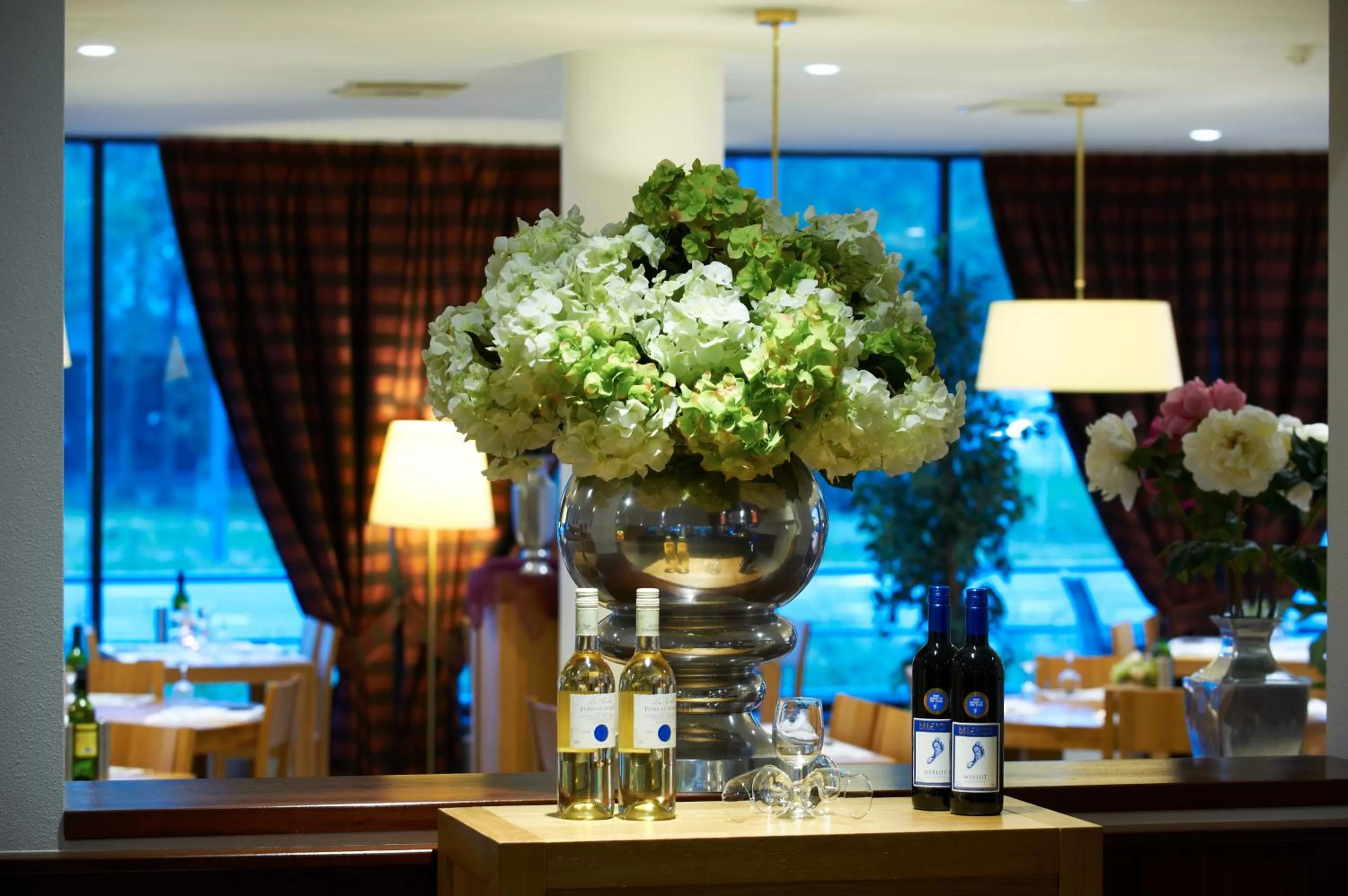 Lounge or bar in Bastion Hotel Heerlen