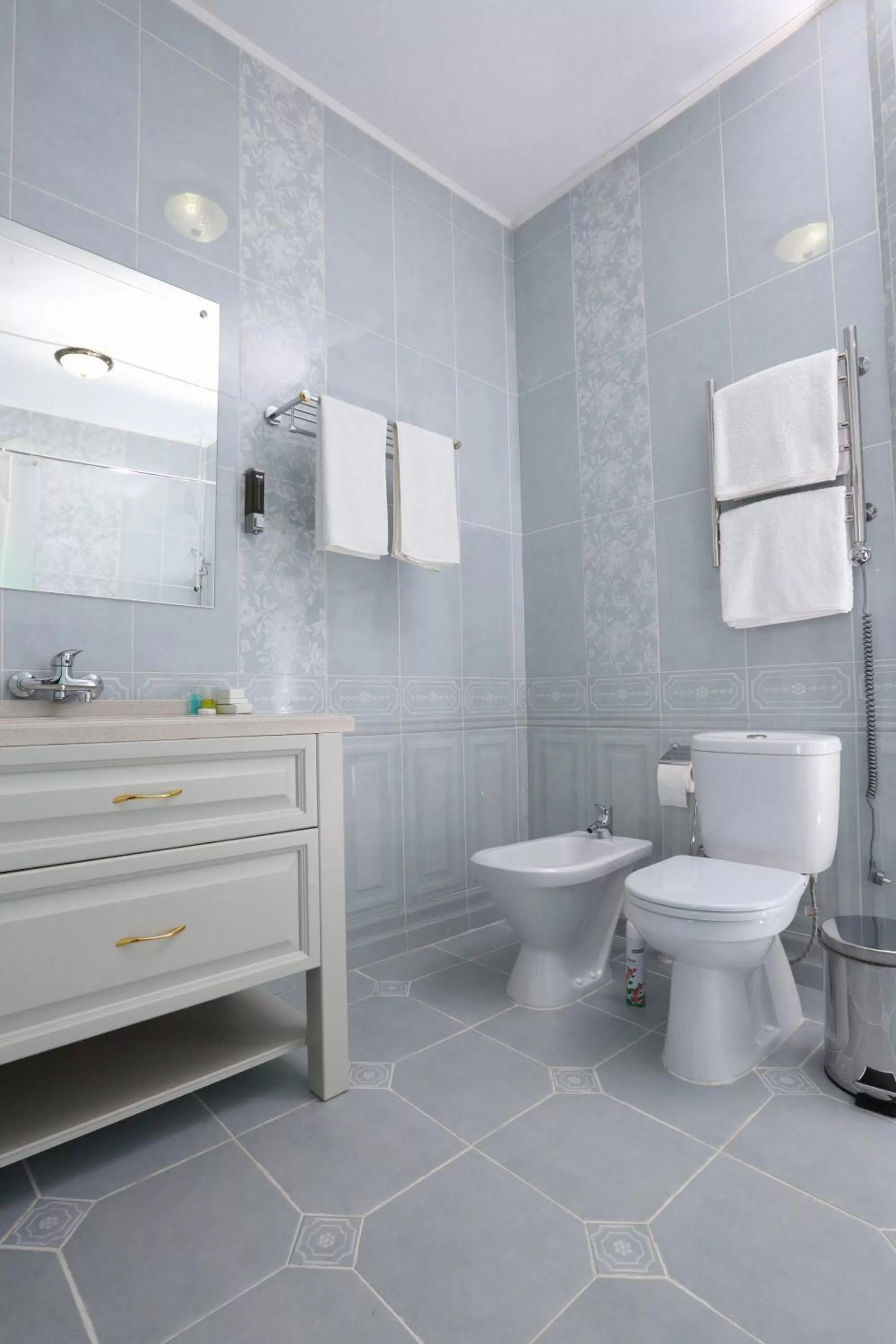 Bathroom in Hotel Bahetle