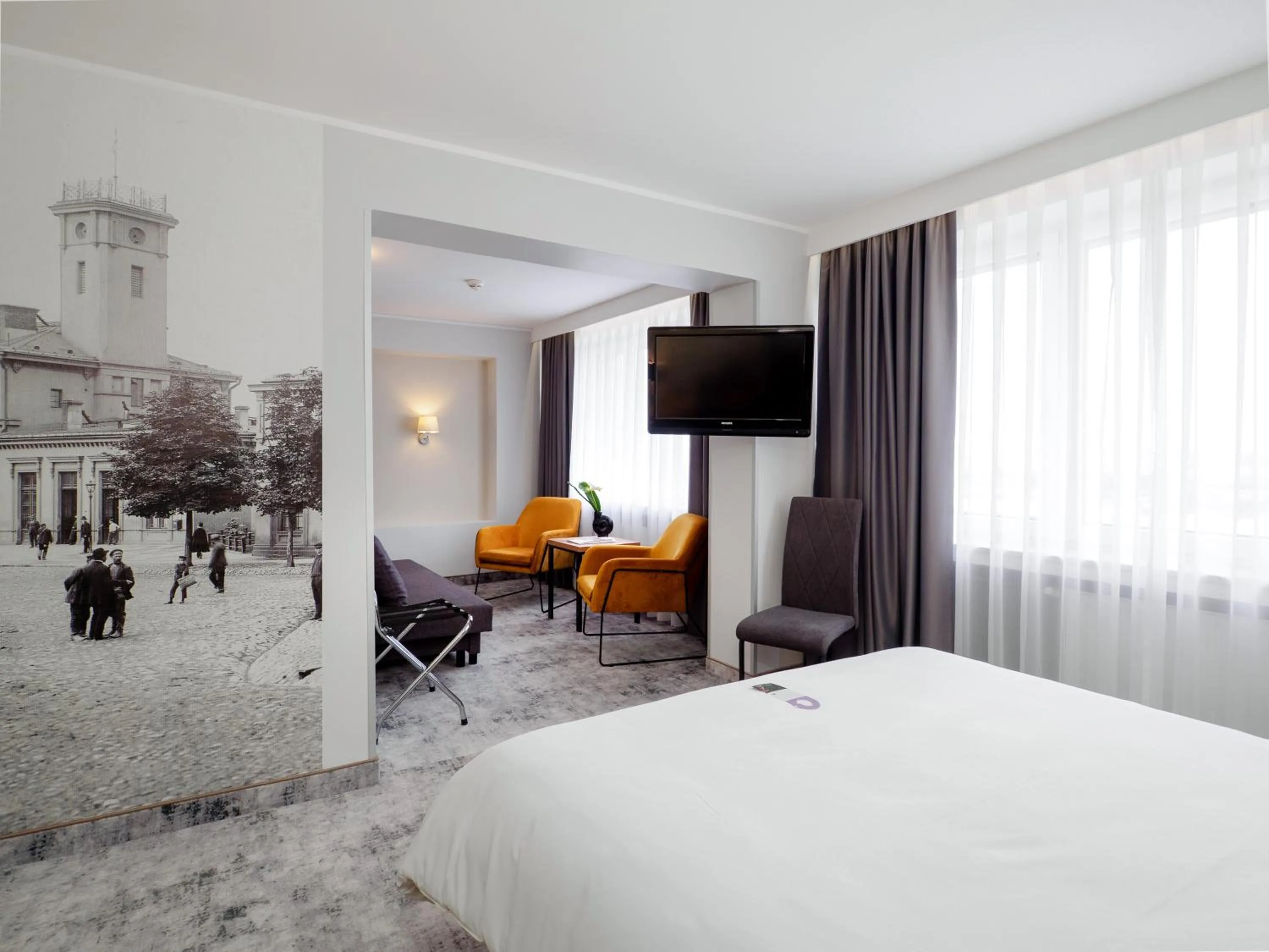 Photo of the whole room, Bed in Mercure Czestochowa Centrum