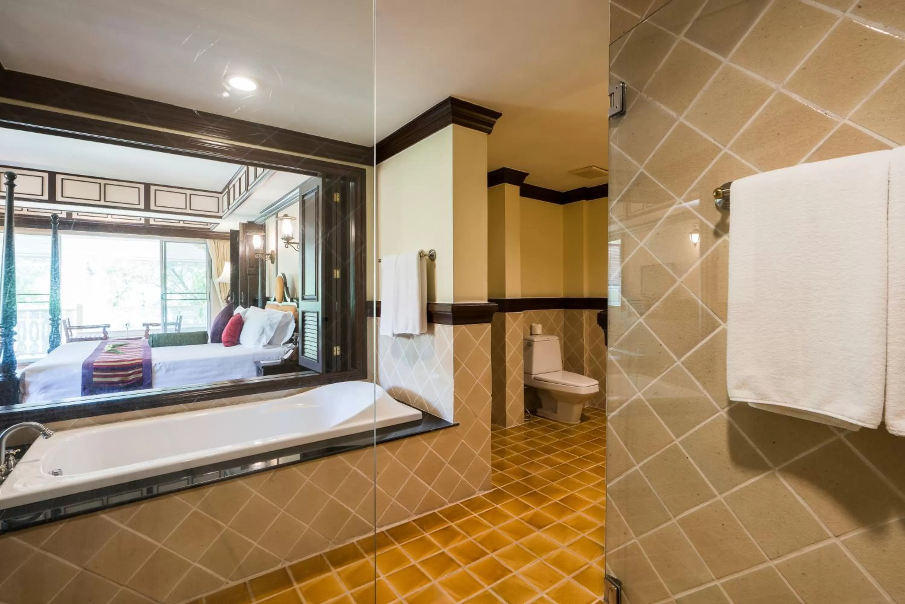 Bathroom, Bed in Wora Bura Hua Hin Resort & Spa
