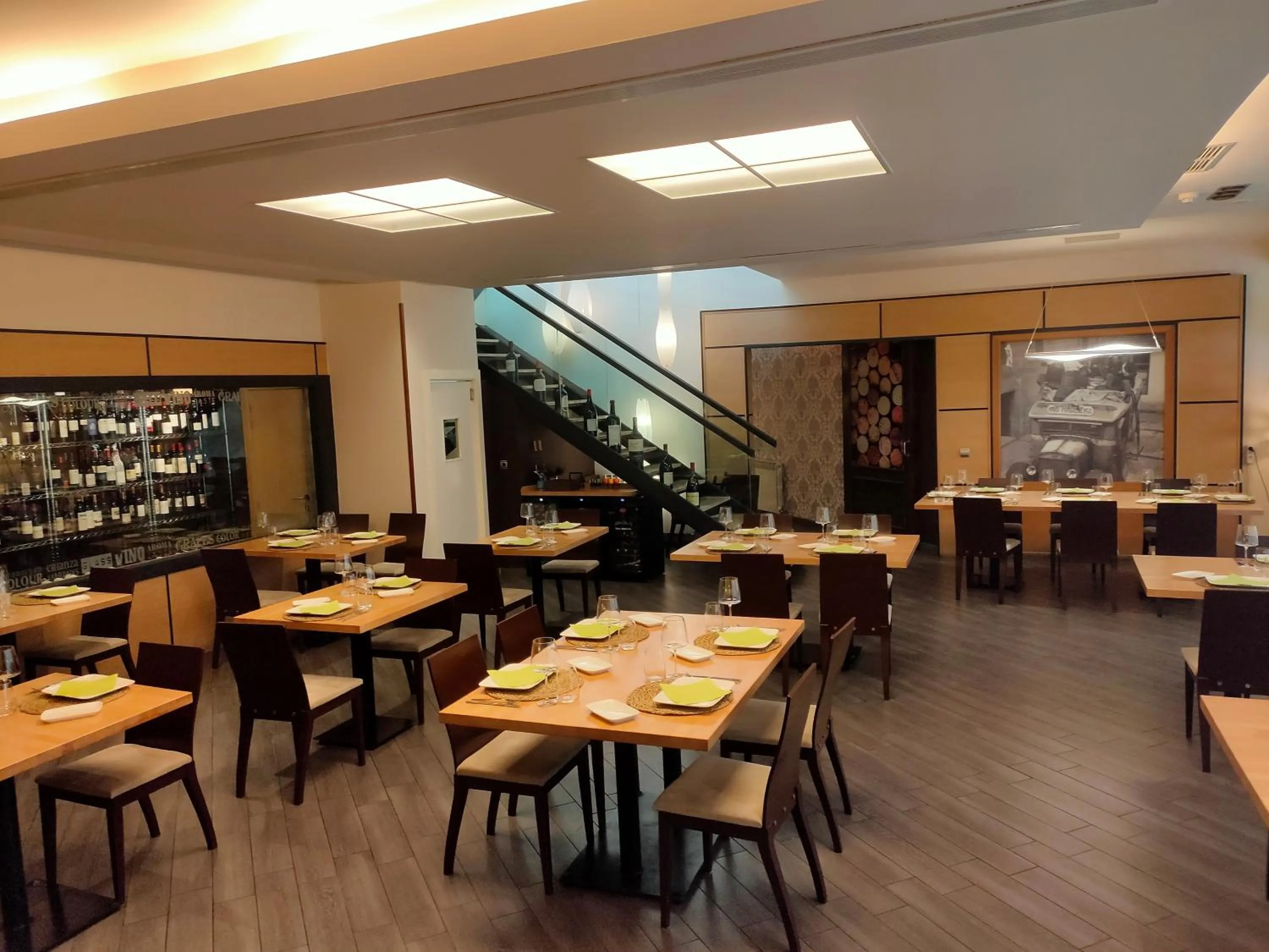 Restaurant/places to eat in Hotel Arrope