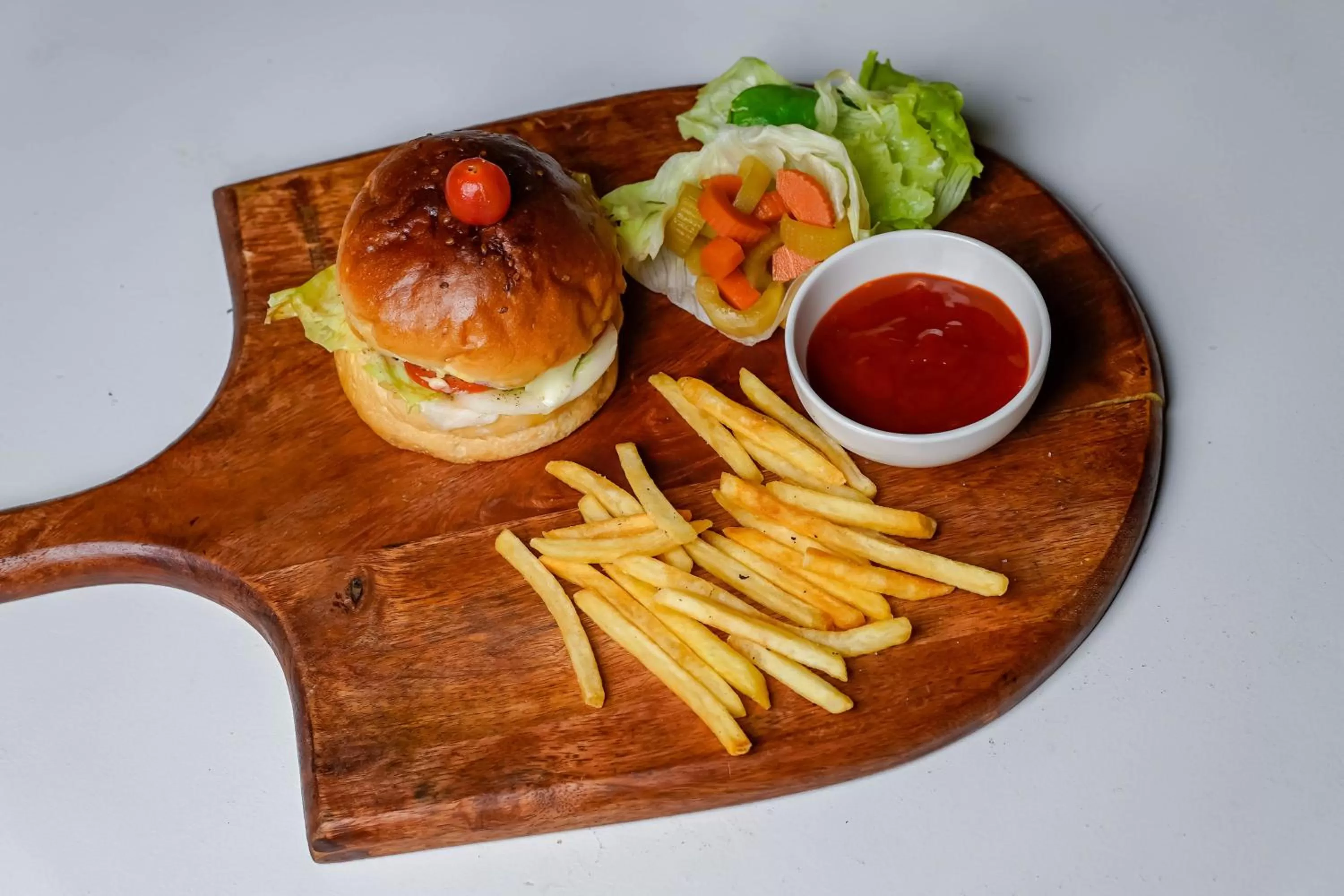 Food in Crowne Plaza Pune City Centre by IHG