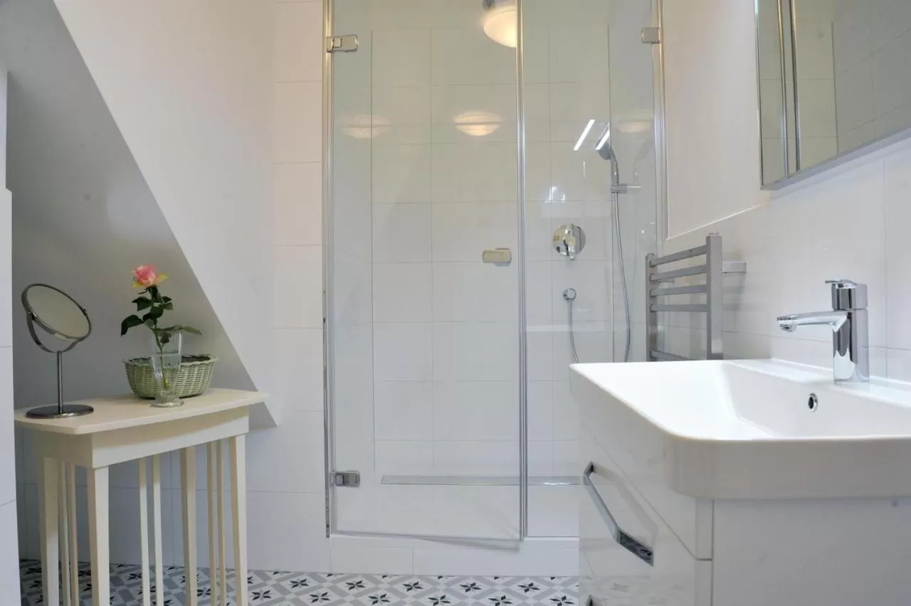 Bathroom in Galerie Suites