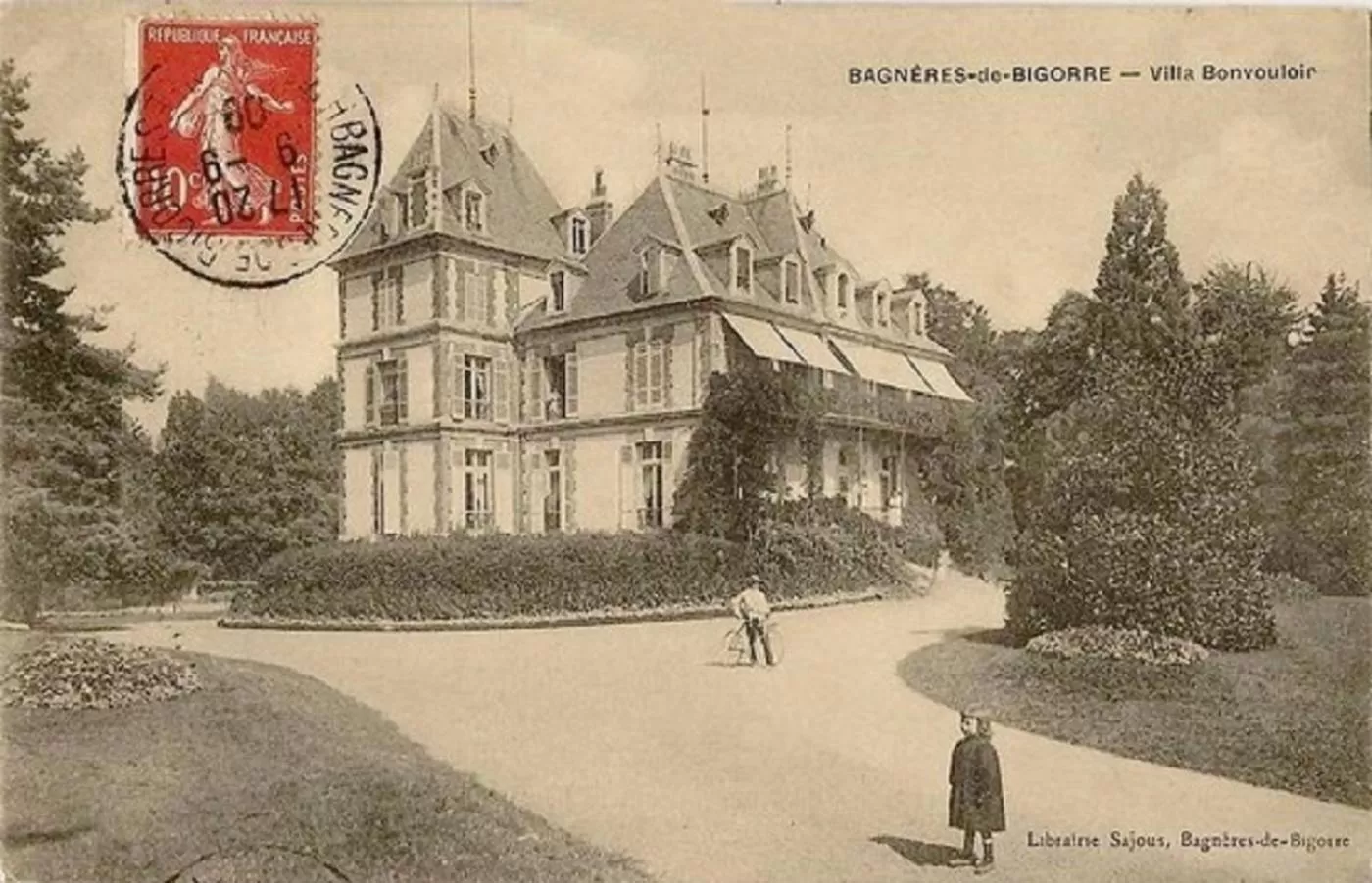 Property Building in VILLA BONVOULOIR