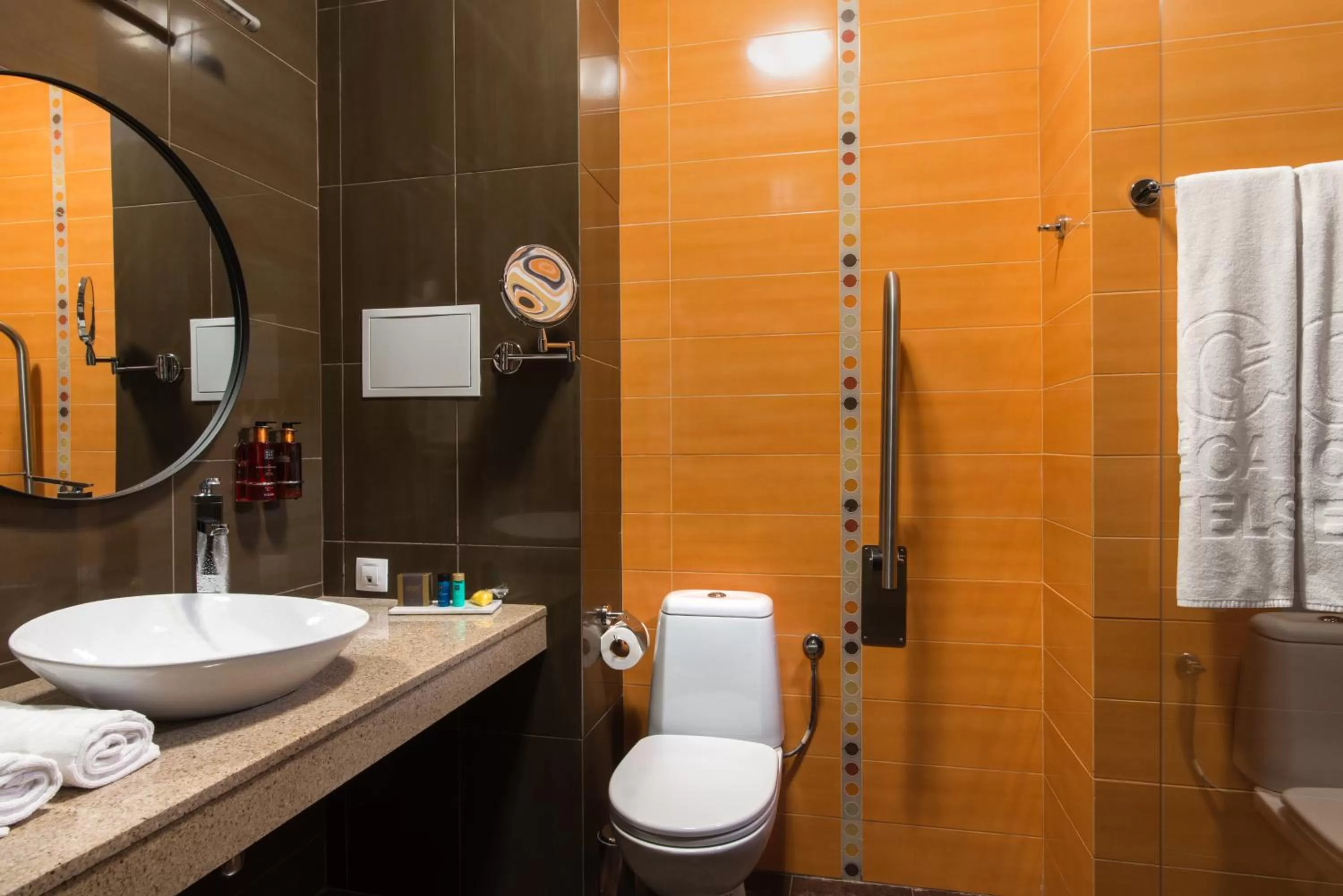 Toilet in Ores Boutique Hotel