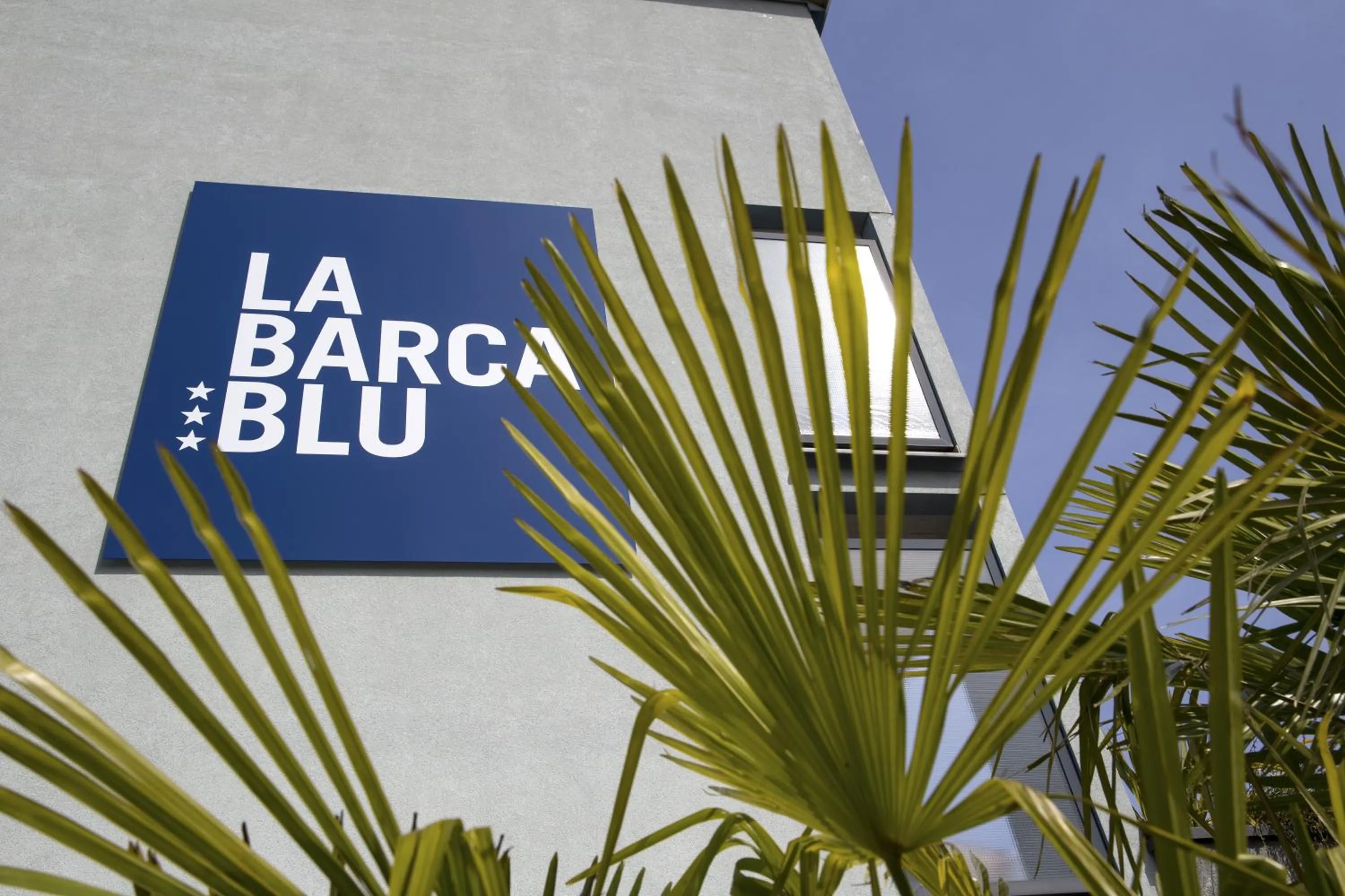 Property building in La Barca Blu