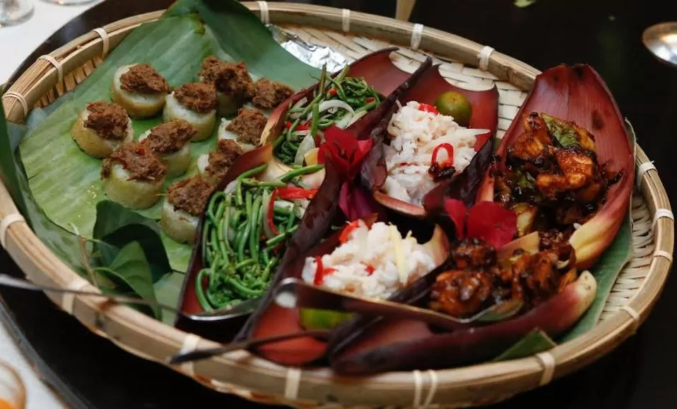 Restaurant/places to eat in Telang Usan Hotel Kuching