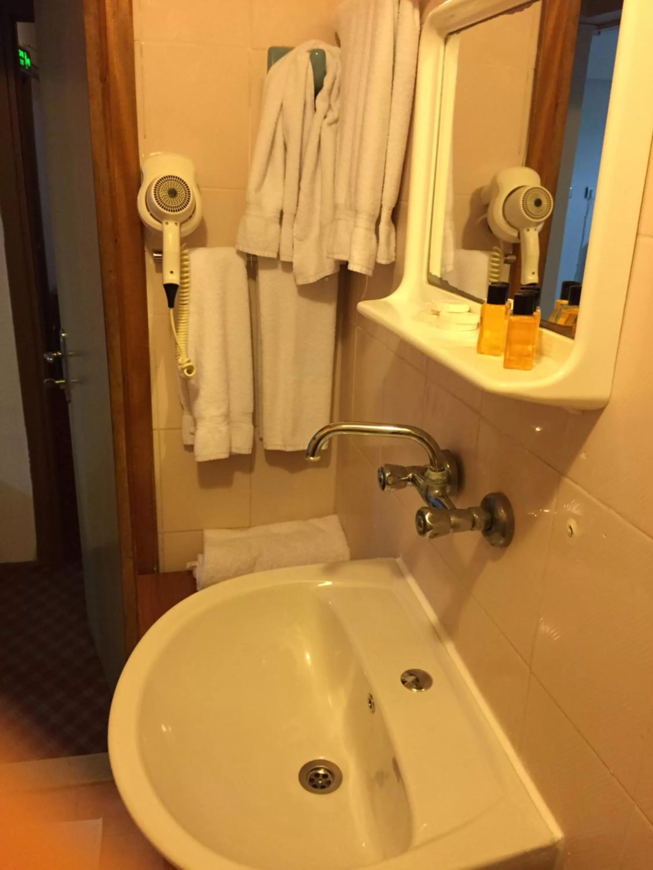 Shower in Paris Hotel