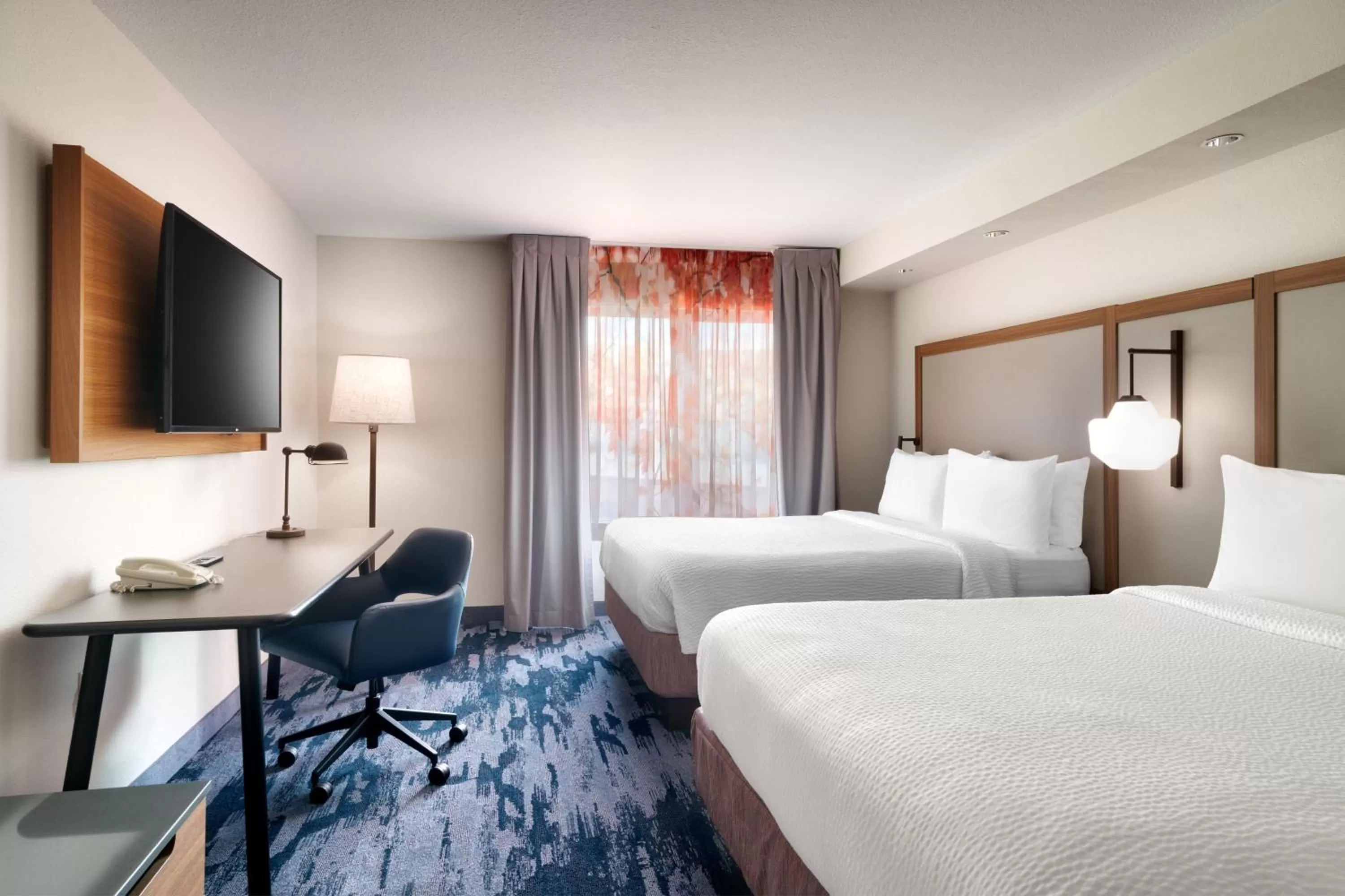 Photo of the whole room, Bed in Fairfield Inn & Suites by Marriott Yakima