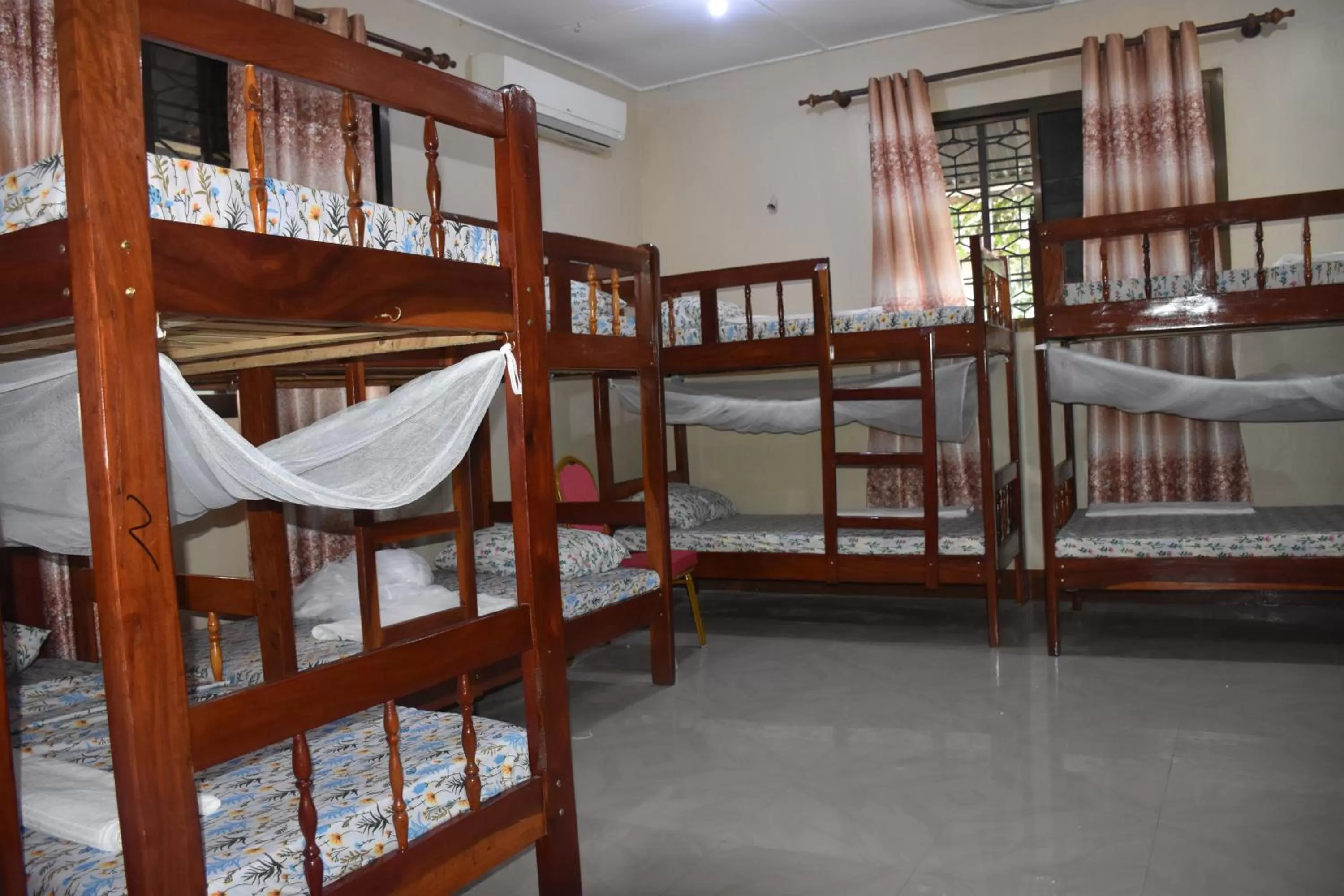 bunk bed, Bed in L&J Modern Backpackers Kinondoni