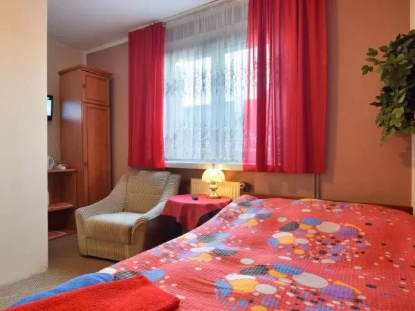 Quiet street view in Noclegi16