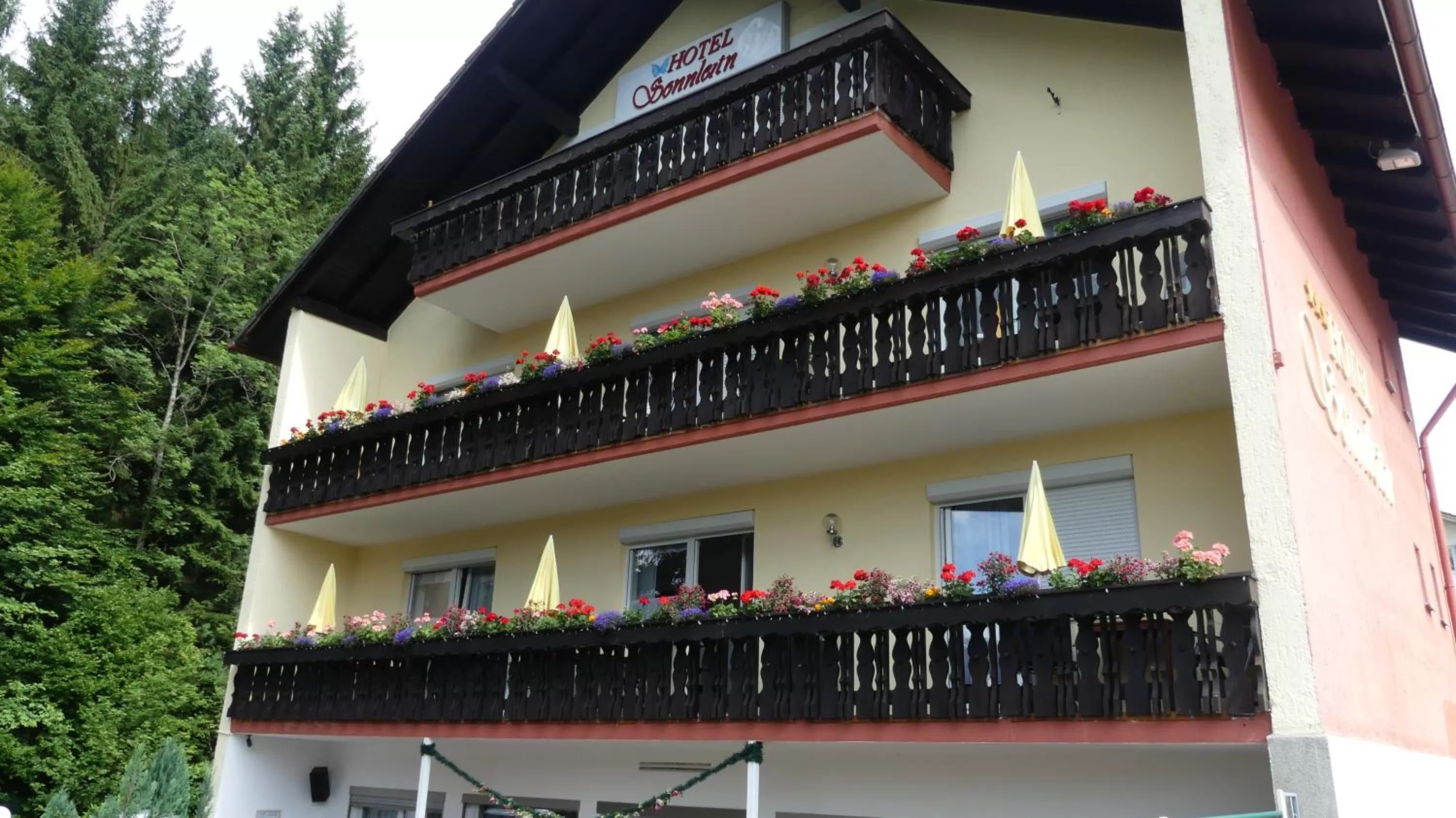 Property Building in Hotel Sonnleitn