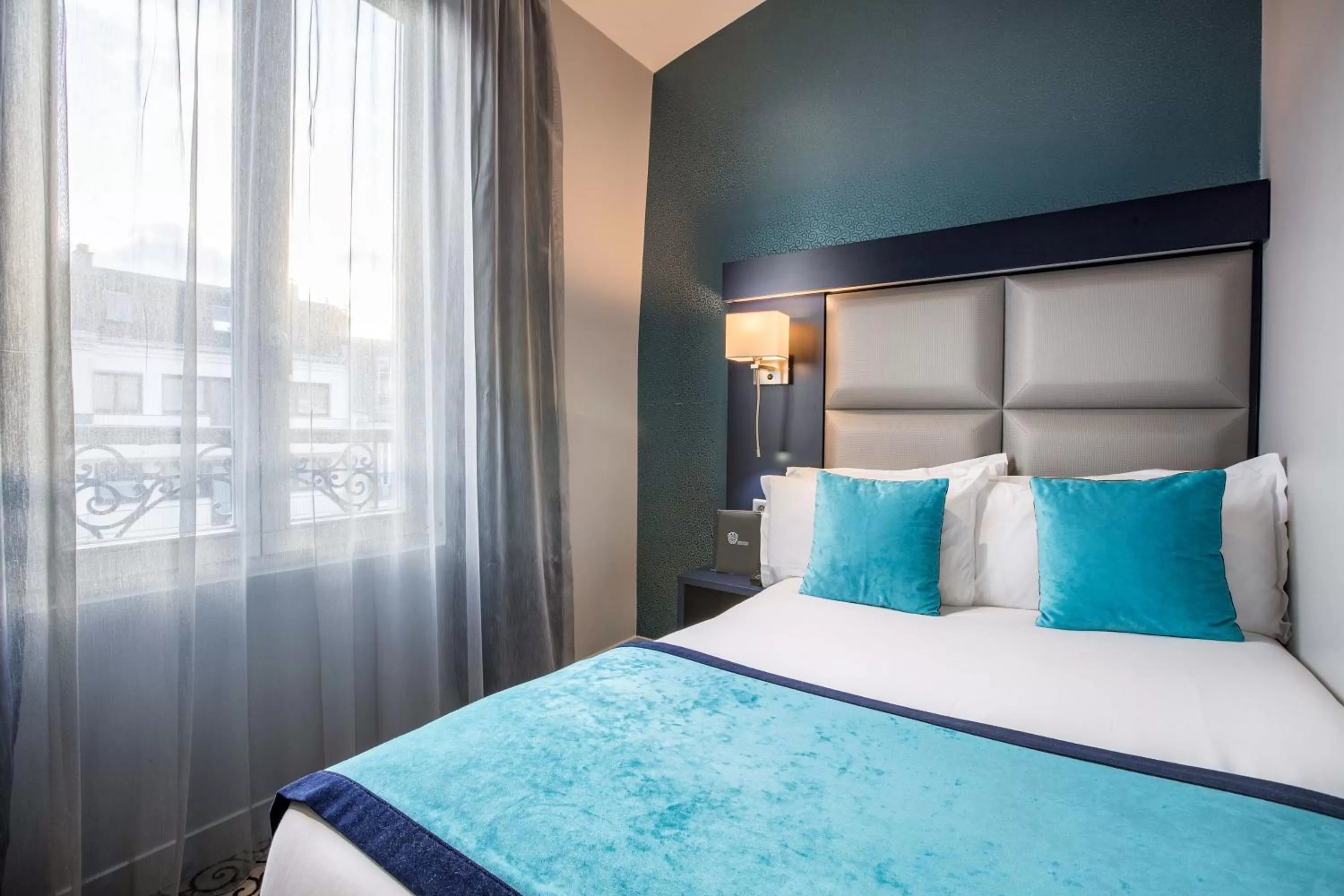 Bed in Prince Albert Montmartre