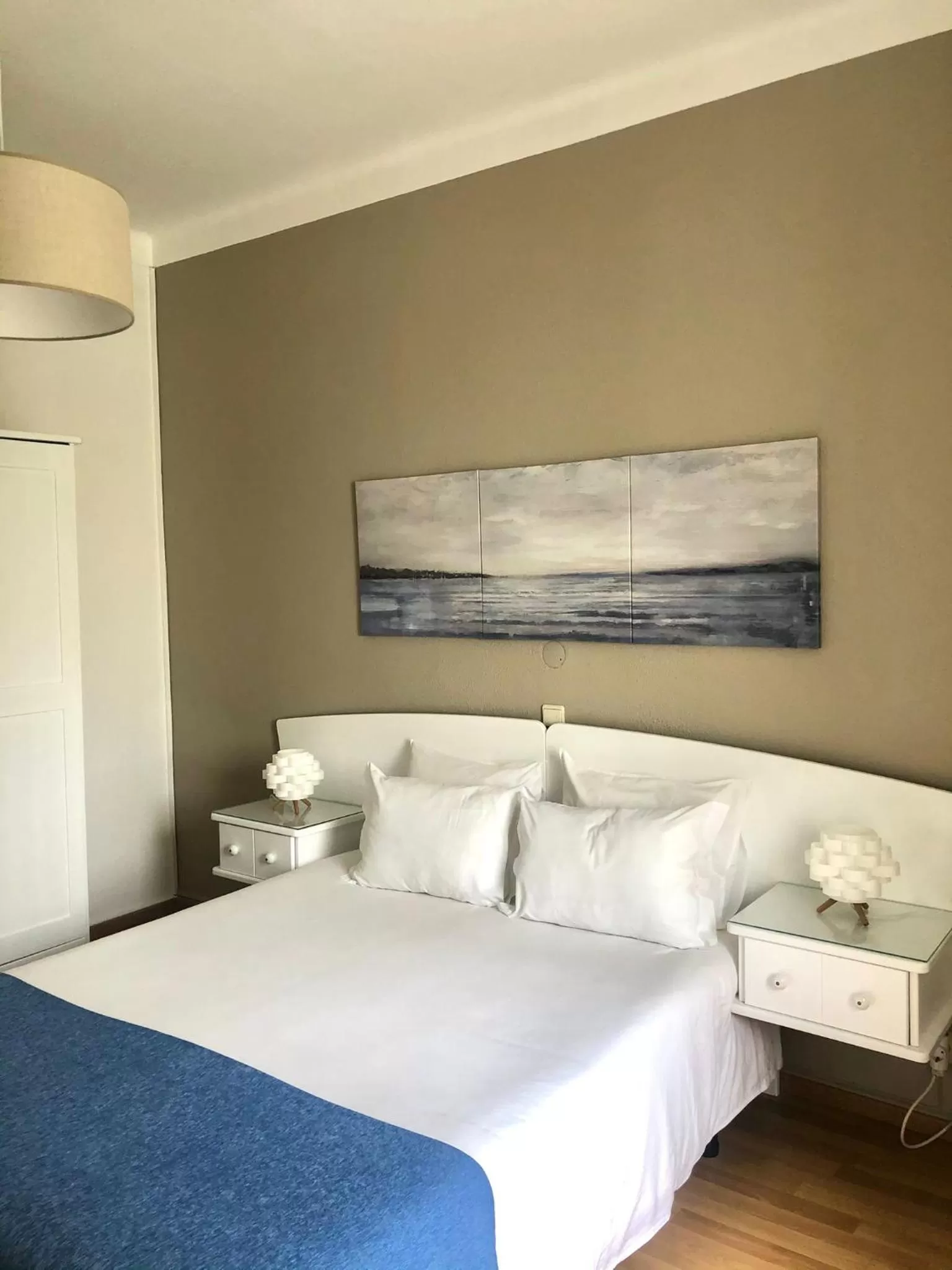 Bed in Arcada House Tavira